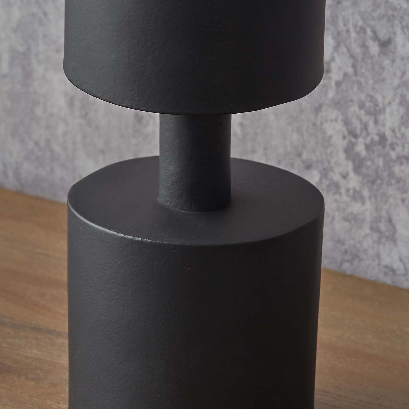 Matt Black Pillar Candle Holder