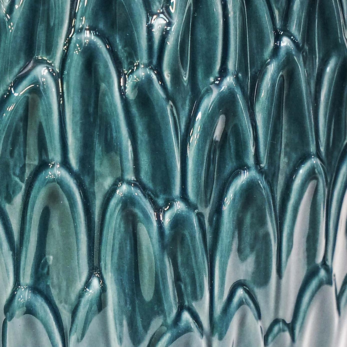 Arles Leaf Embossed Planter