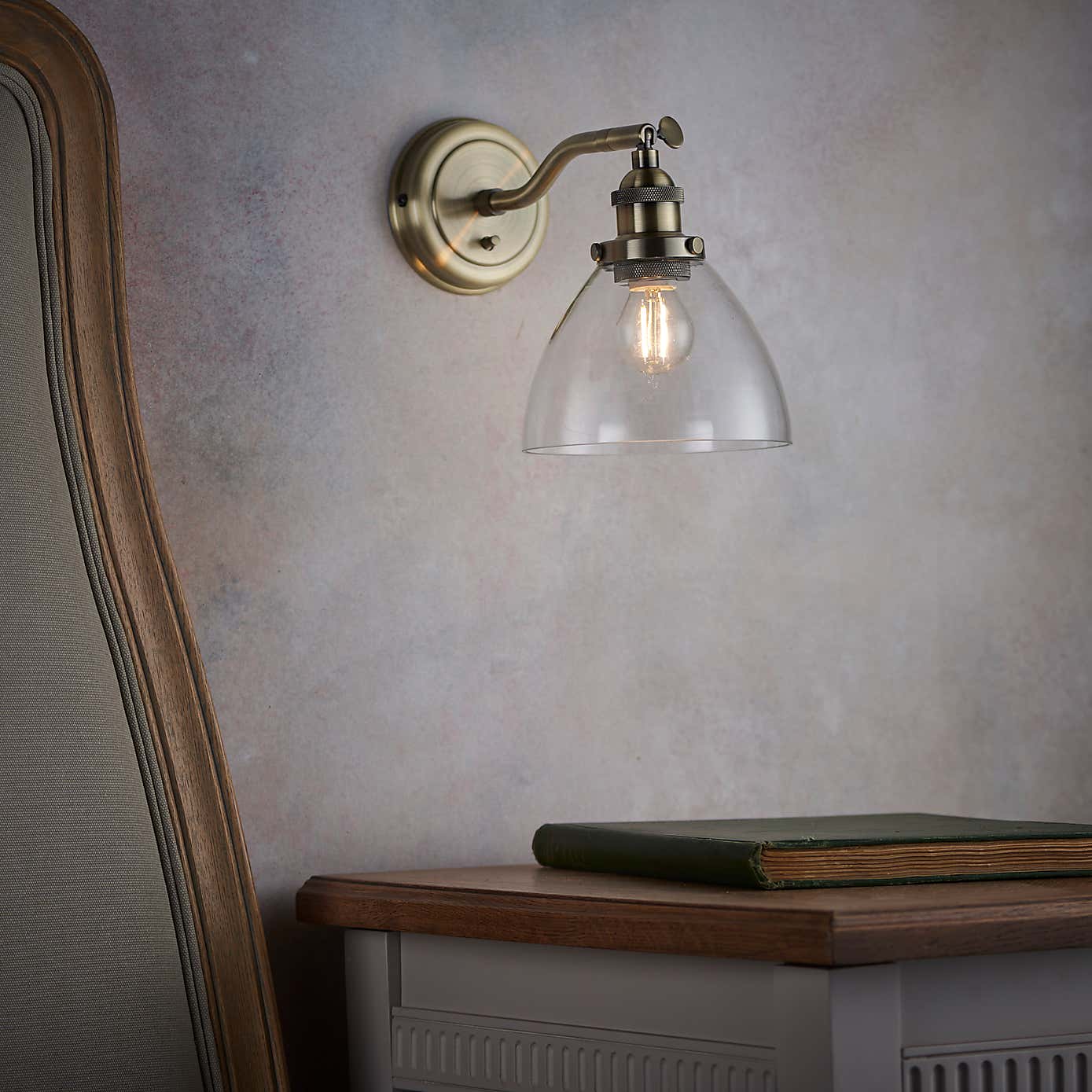 Vogue Tobermory Industrial Wall Light