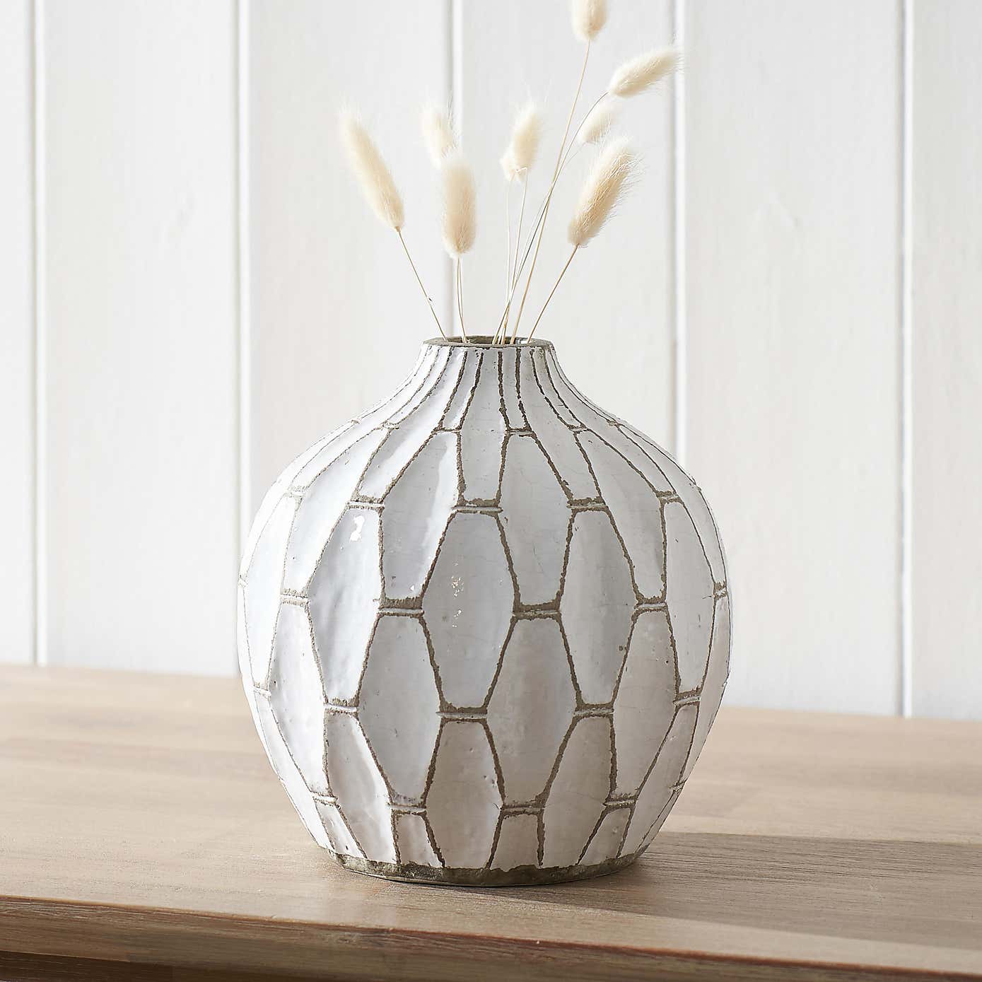 Gaudi Geometric White Stoneware Vase