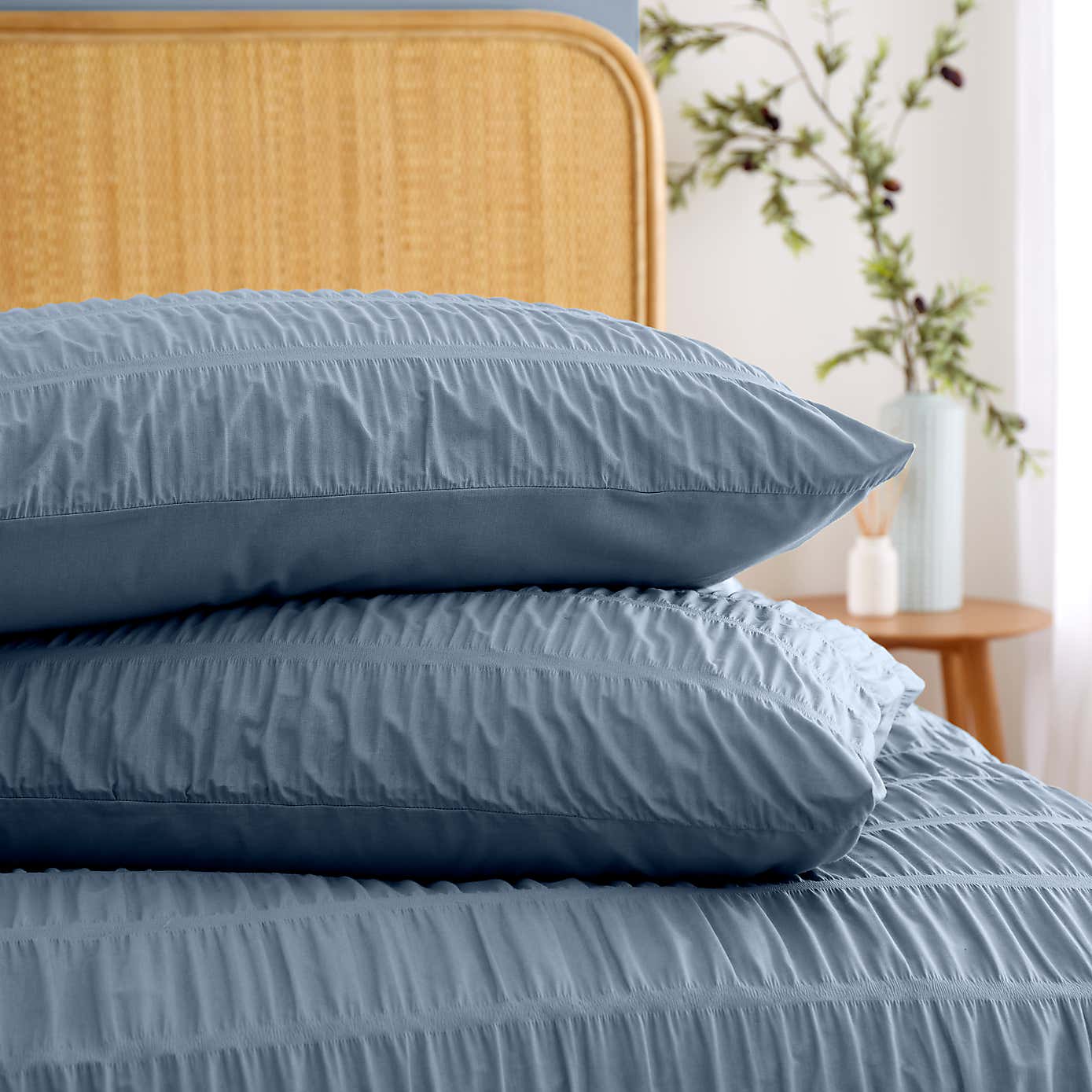 Catherine Lansfield Seersucker Duvet Cover Set