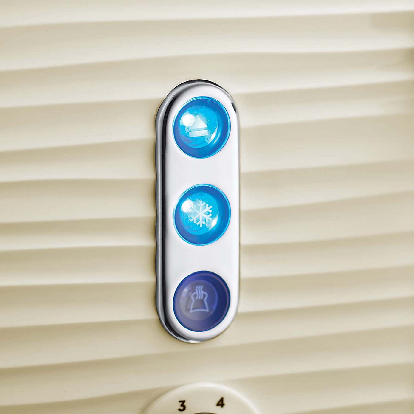 Russell Hobbs Inspire Cream Kettle & 4 Slice Toaster