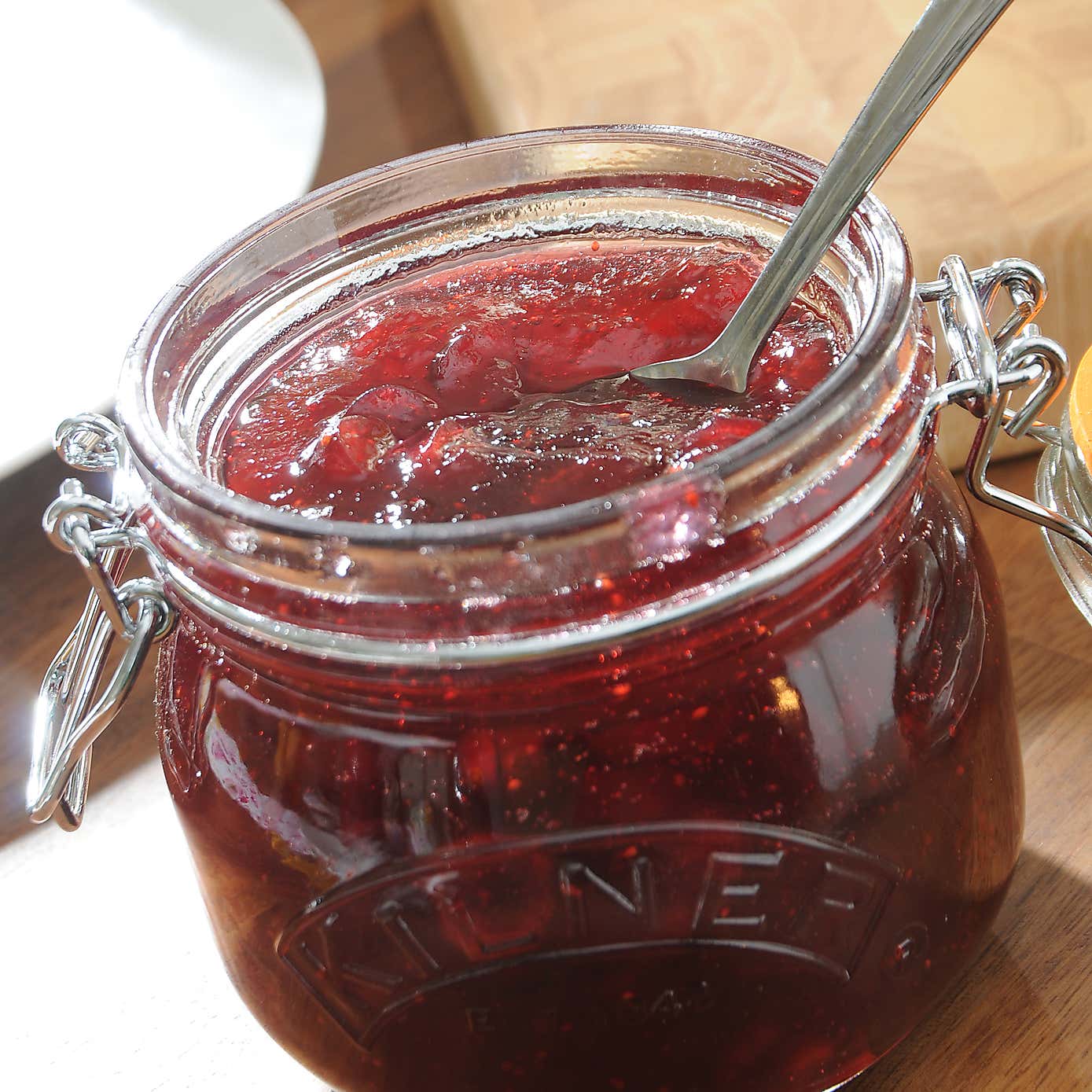 Kilner 0.5 Litres Round Clip Top Jar