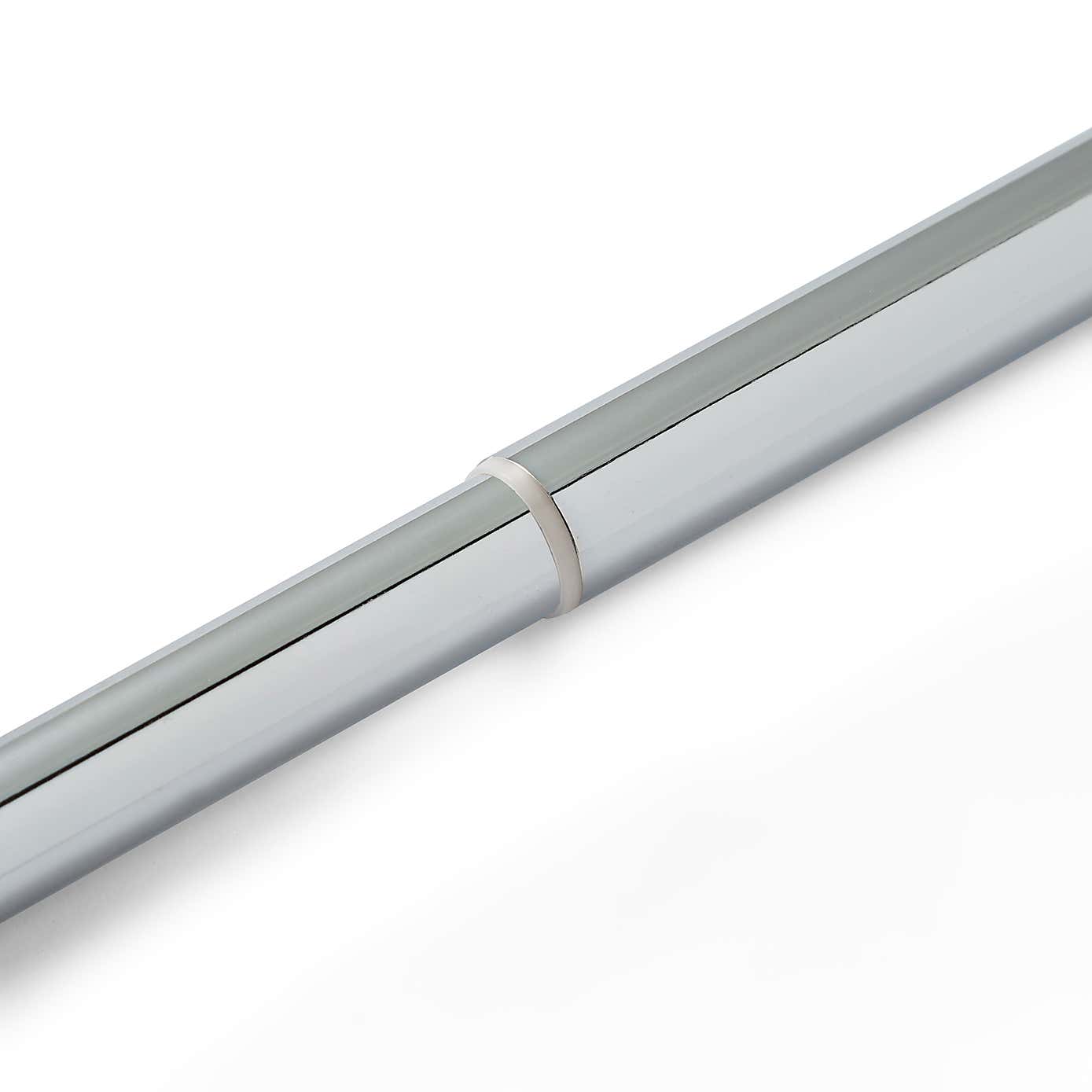 Globe Extendable Metal Eyelet Curtain Pole