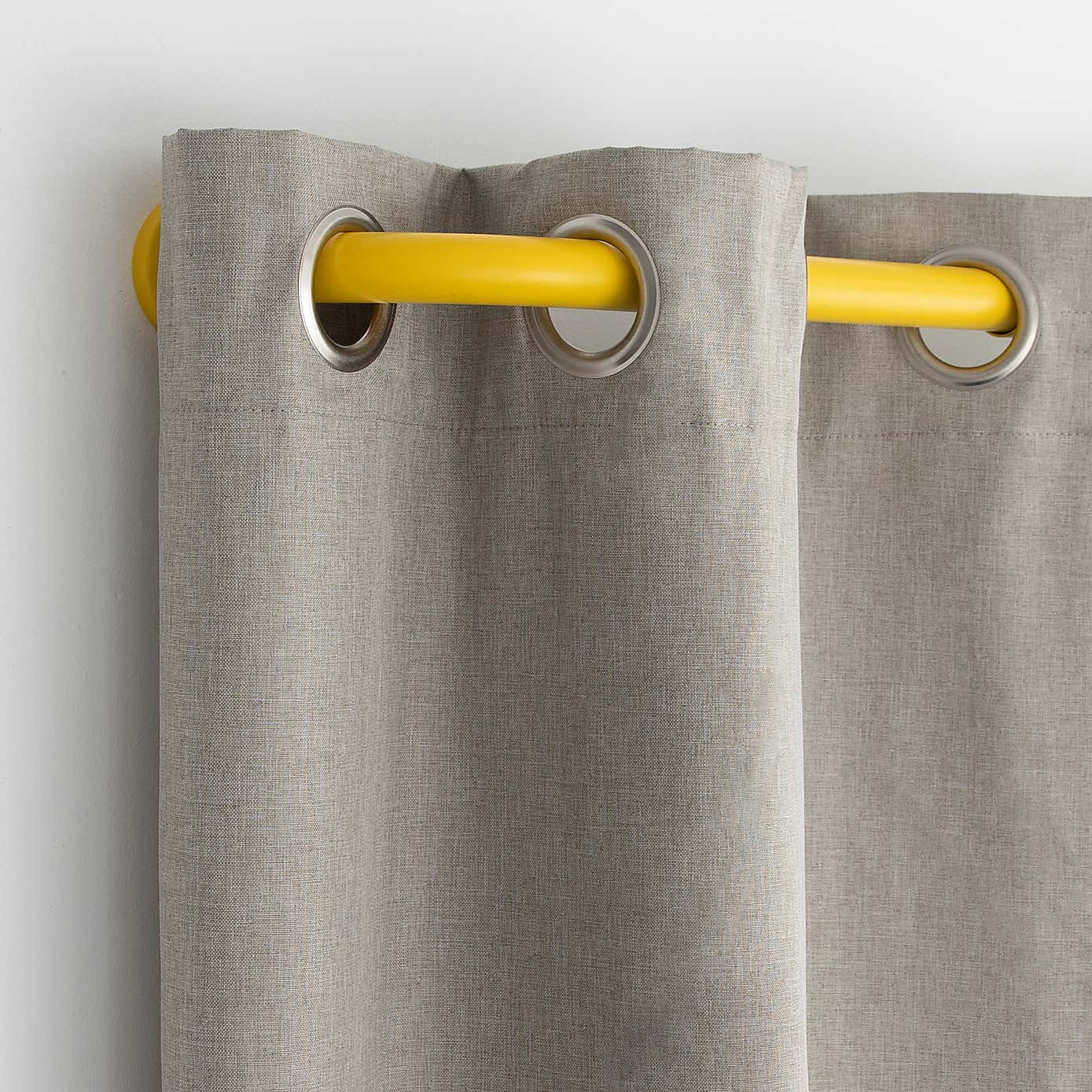 Kids Room Darkening Metal Extendable Curtain Pole