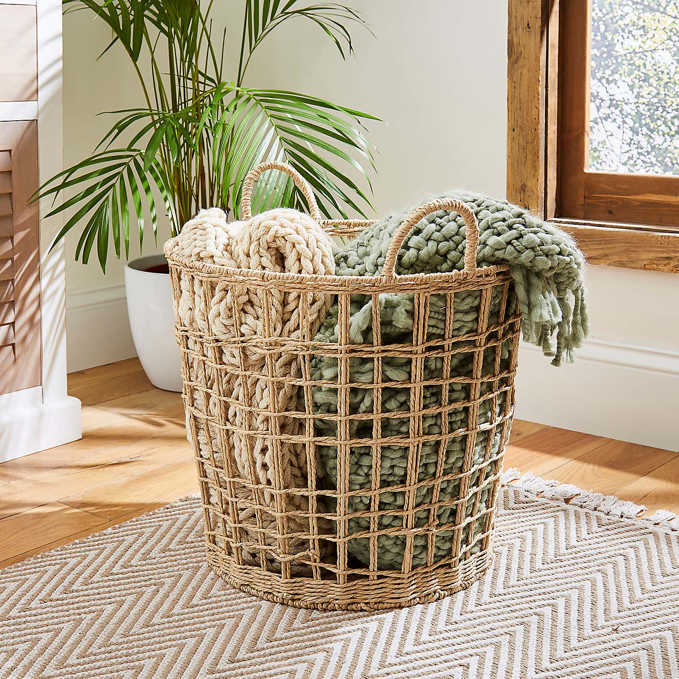Paper Rope Fisherman Basket