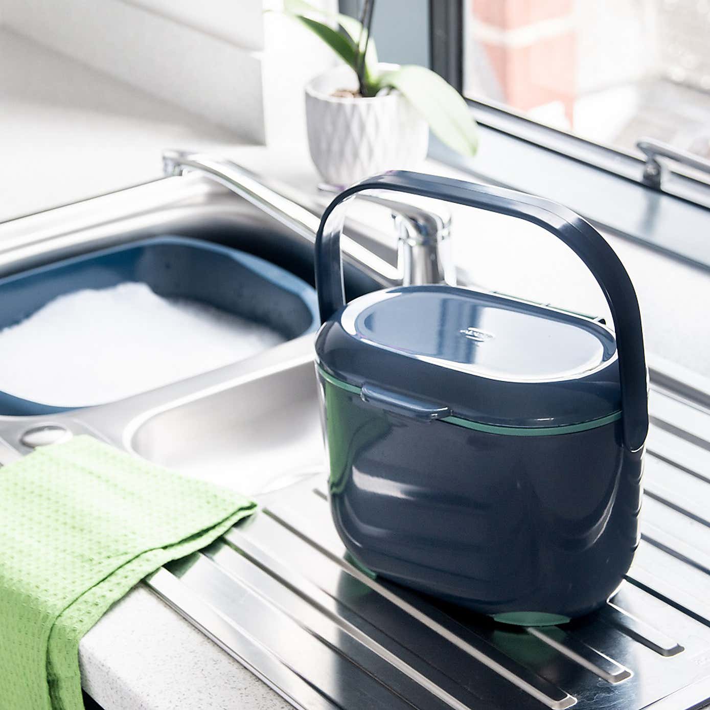 Addis Premium Caddy Blue with 20L Roll Liners