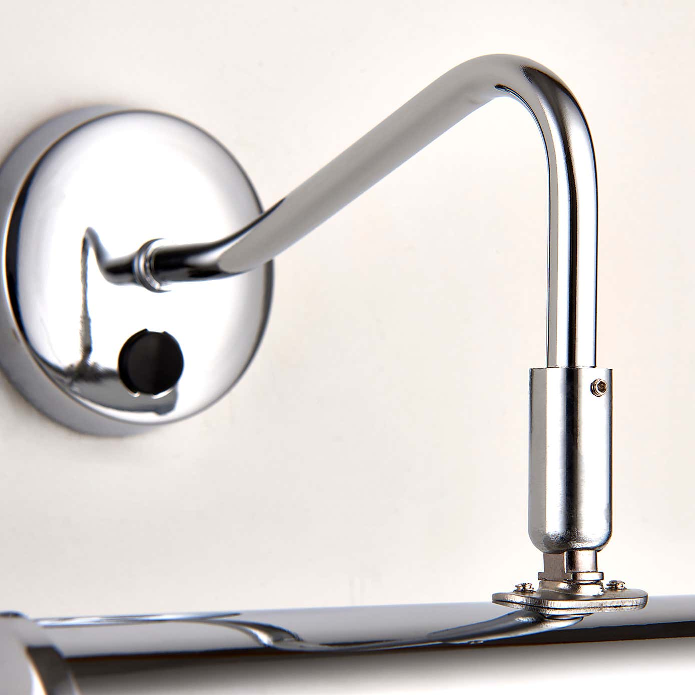 Vogue Clarkson 2 Light Picture Wall Light