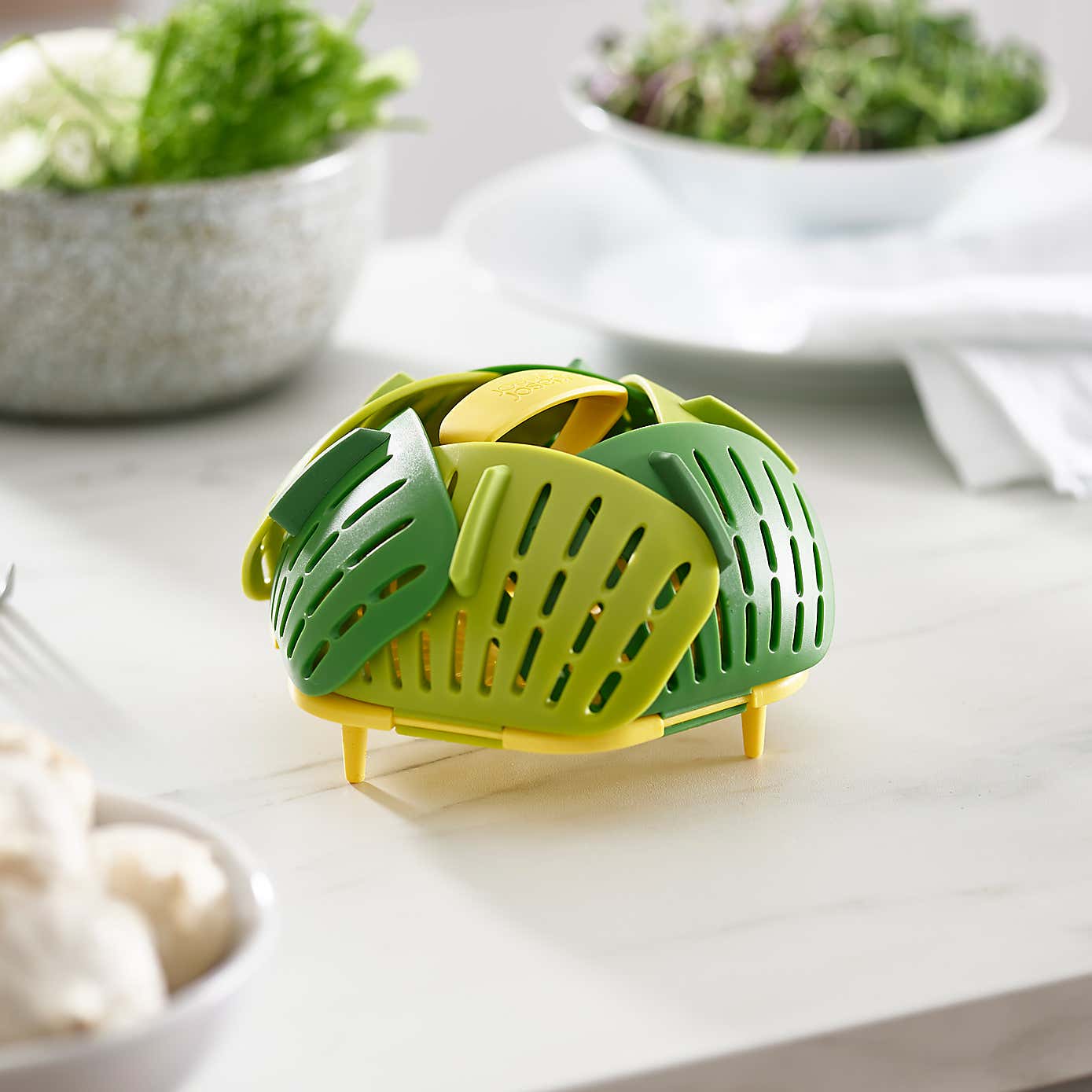 Joseph Joseph Bloom Folding Steamer Basket