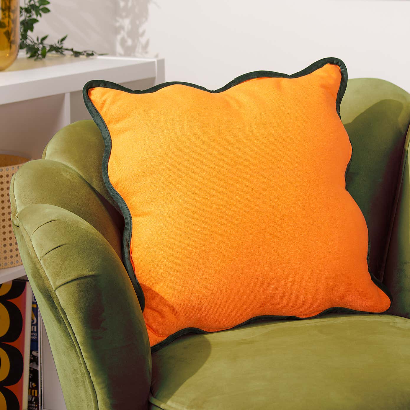 Heya Home Wiggle Square Cushion