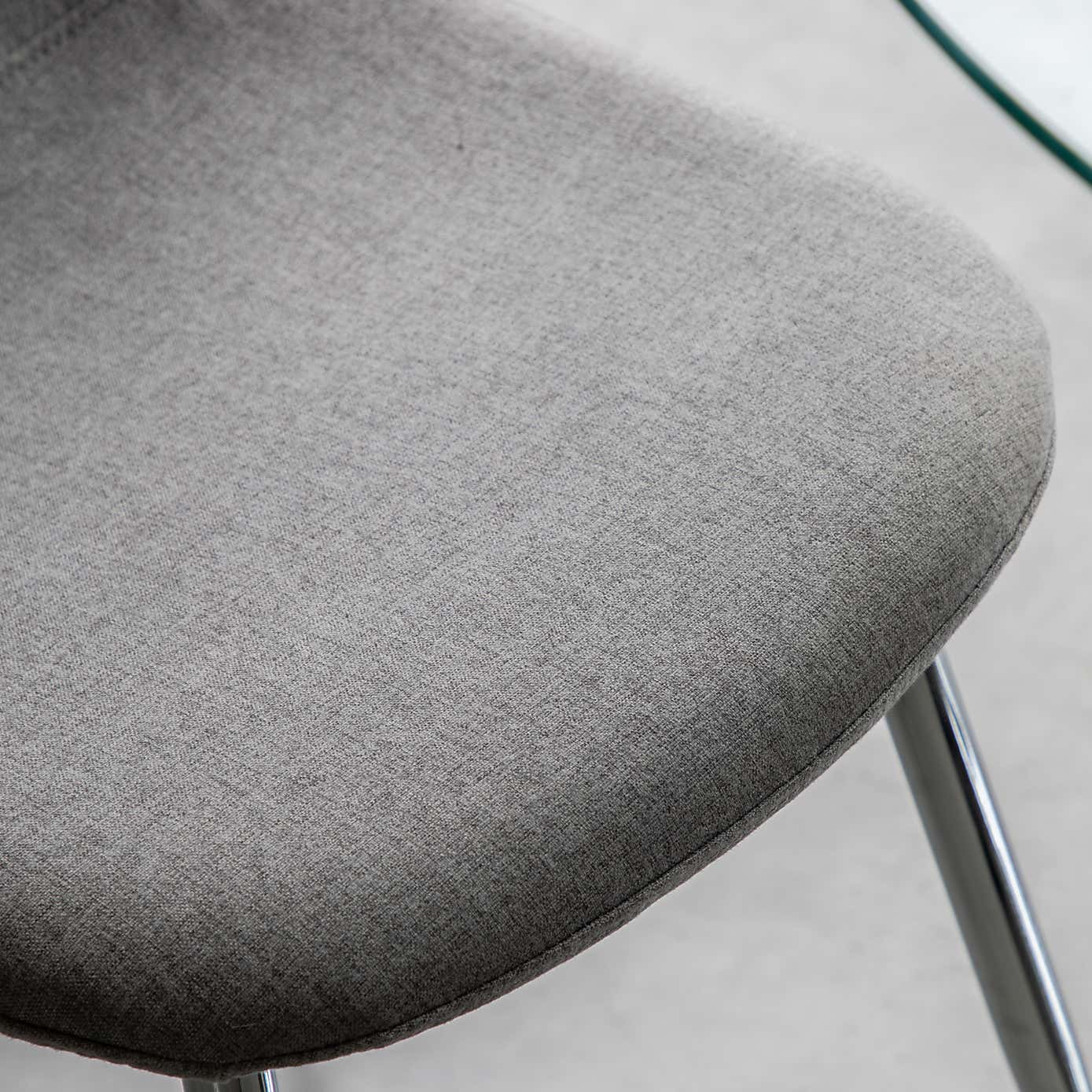 Set of 2 Memphis Flatweave Dining Chairs