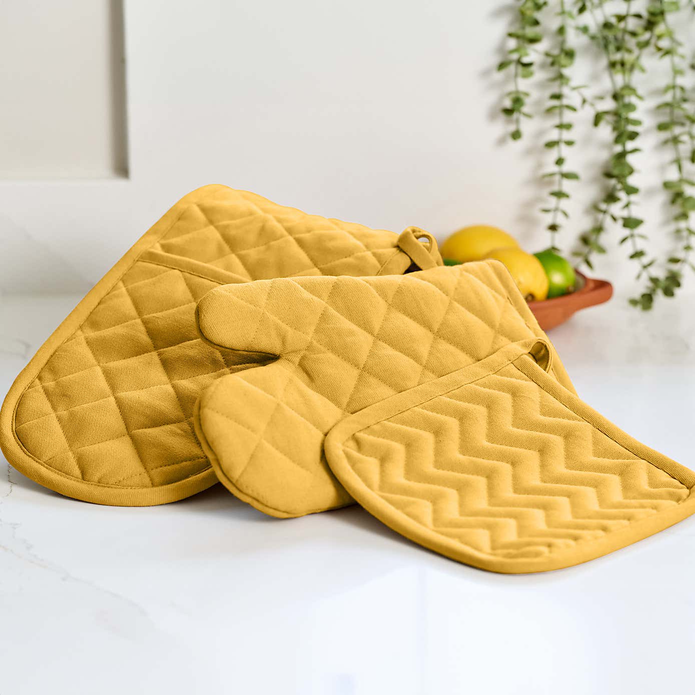 Dexam Set of 2 Love Colour Pot Holders