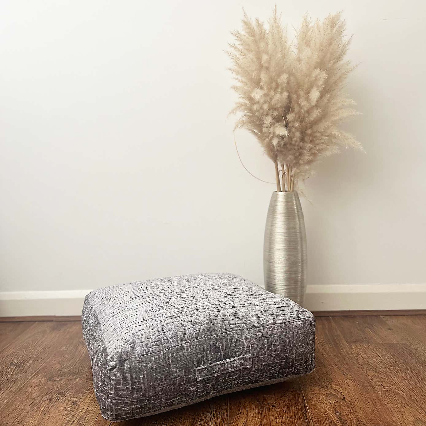 Daro Alexandra Square Floor Cushion
