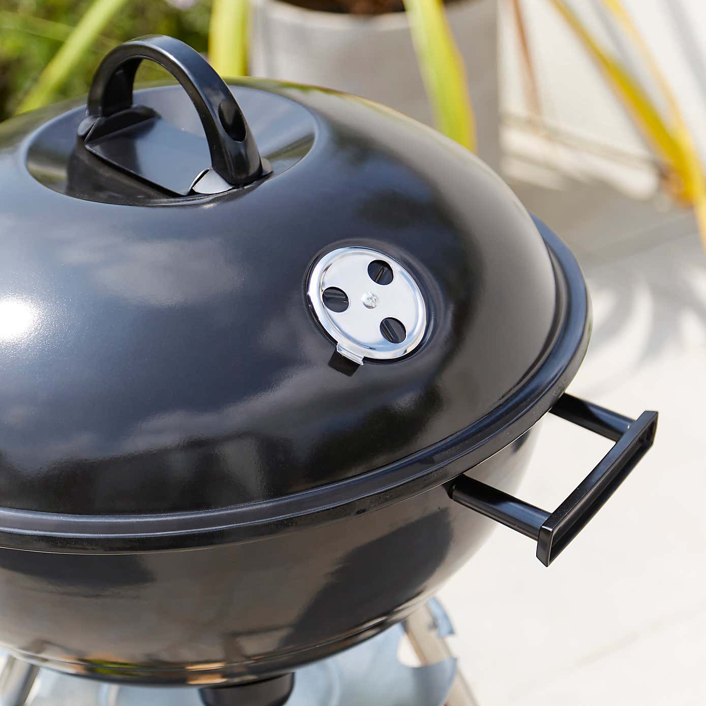 Kettle Charcoal BBQ