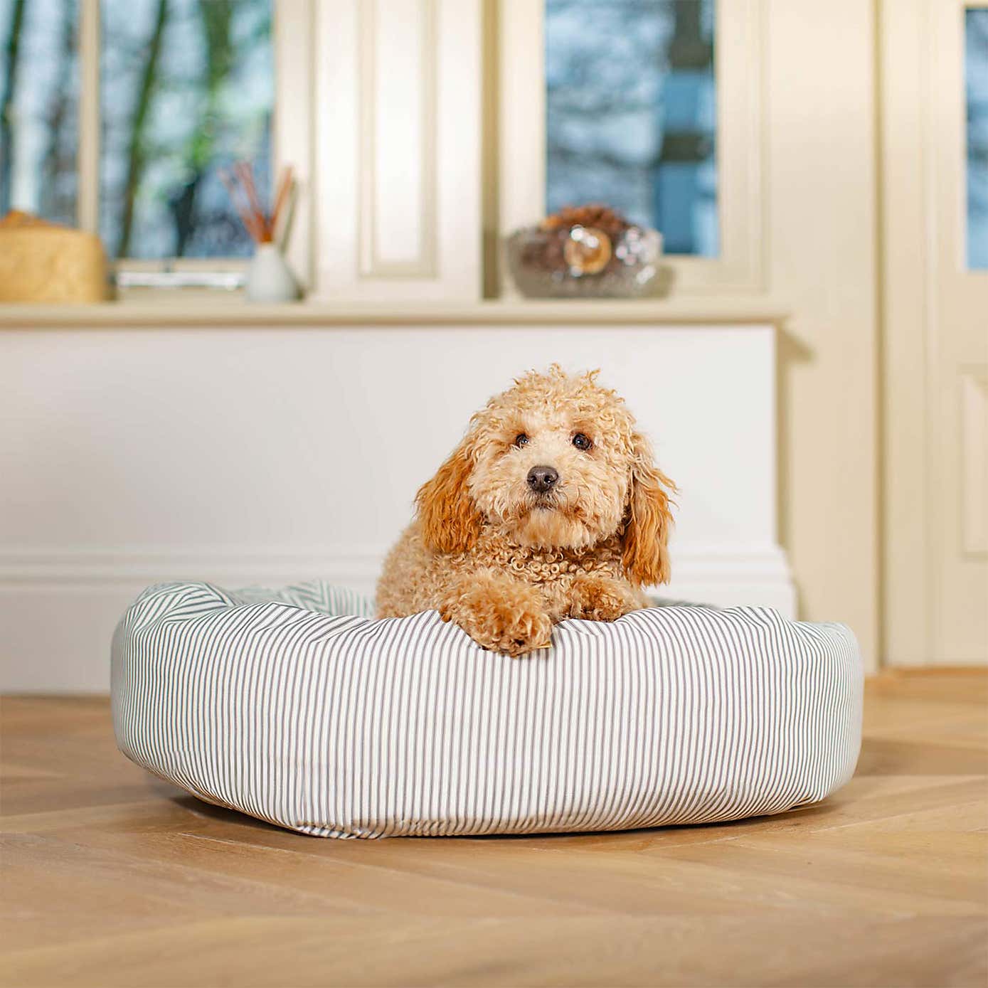 Lords and Labradors Striped Donut Dog Bed