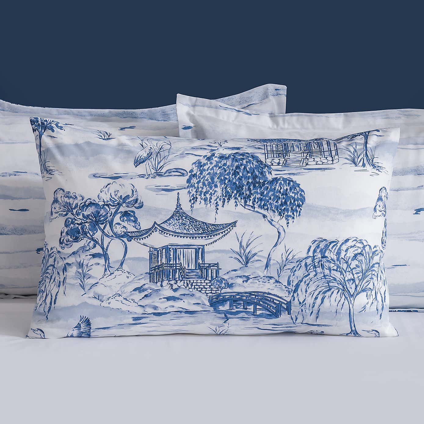 Modern Chinoiserie Duvet Cover & Pillowcase Set