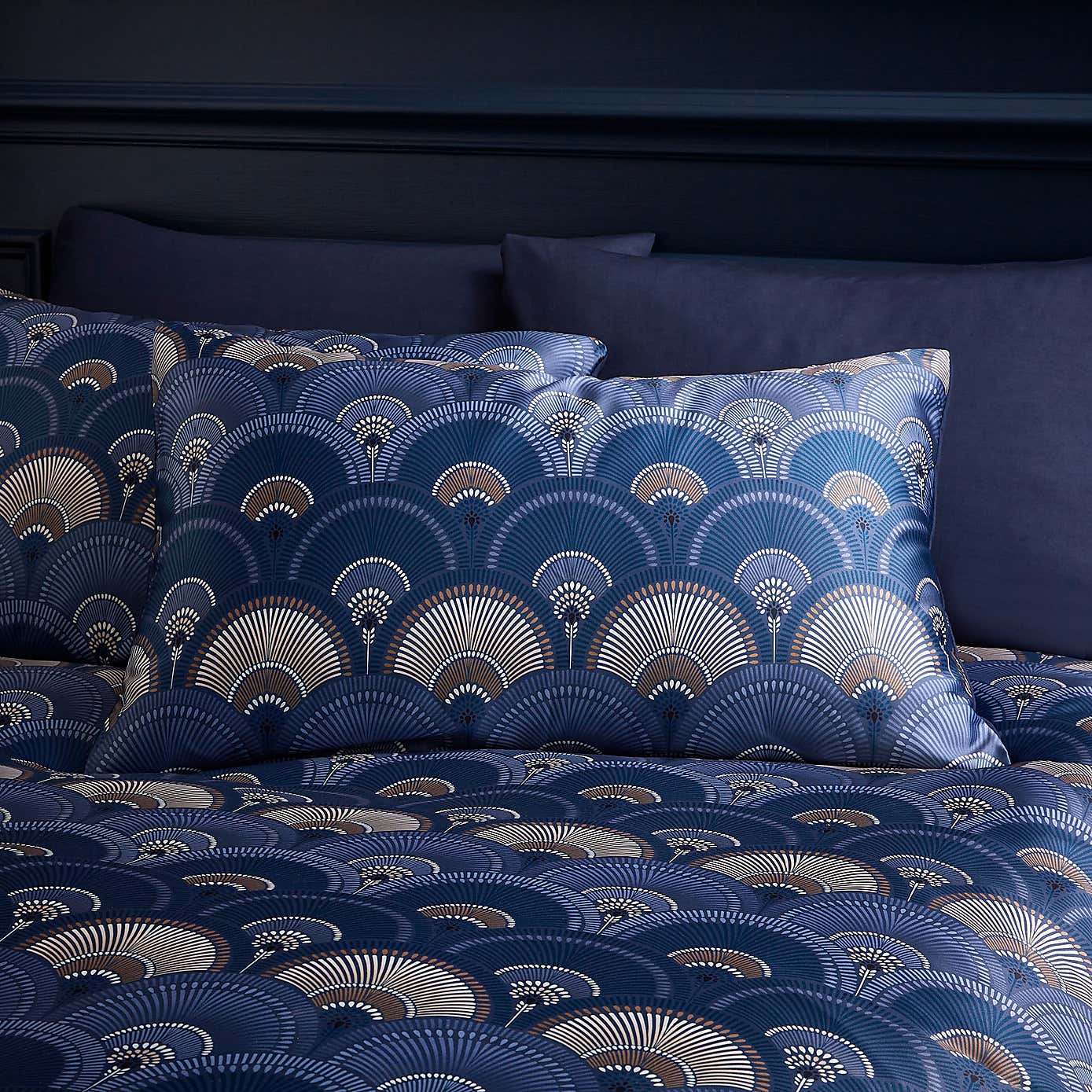 Pierre Fan Duvet Cover and Pillowcase Set