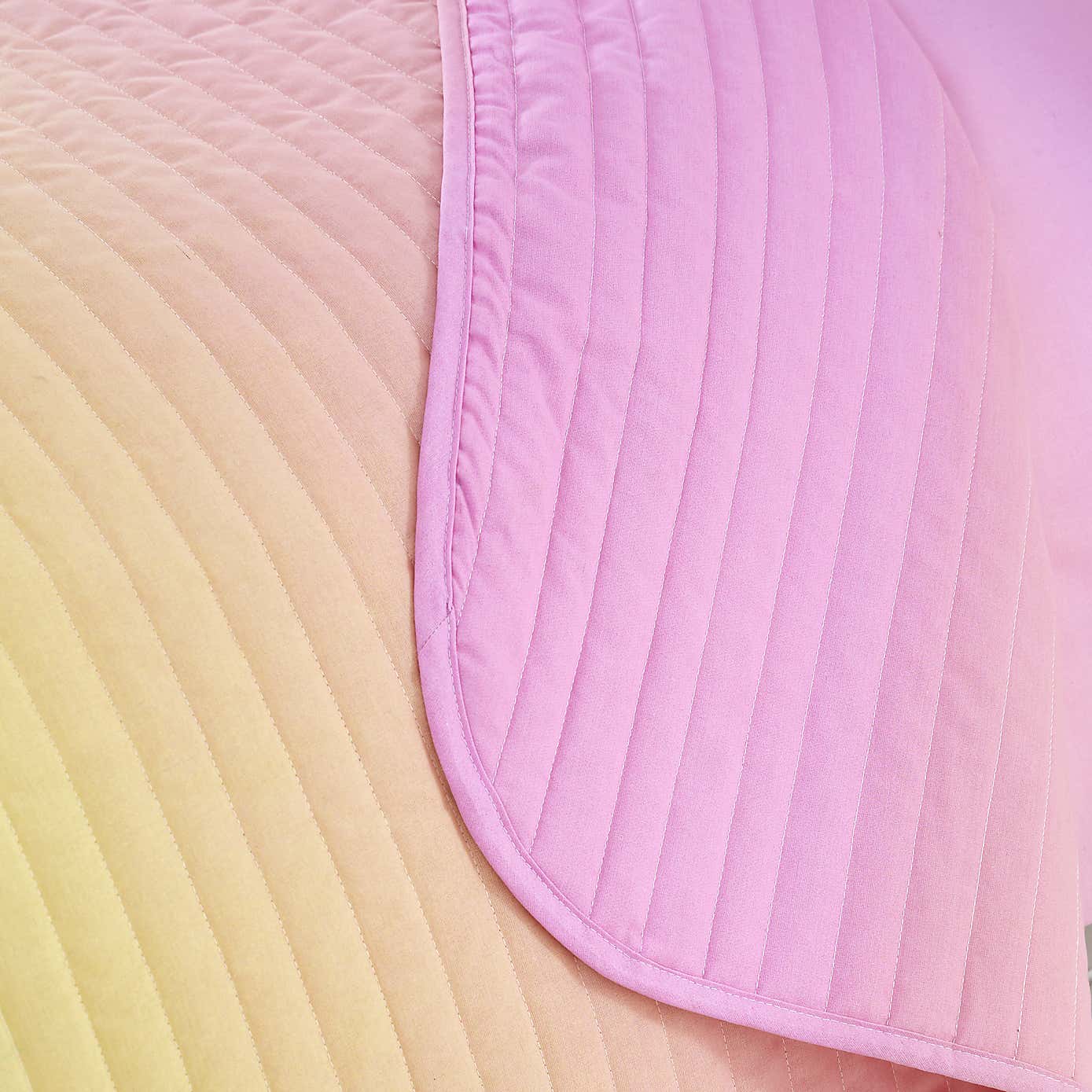 Pastel Ombre Bedspread