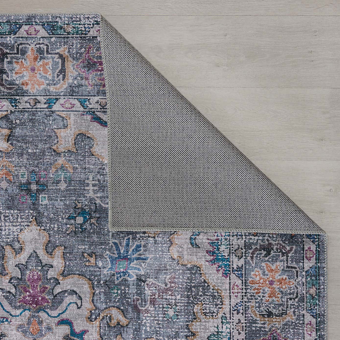 Fold Millie Traditional Washable Rug