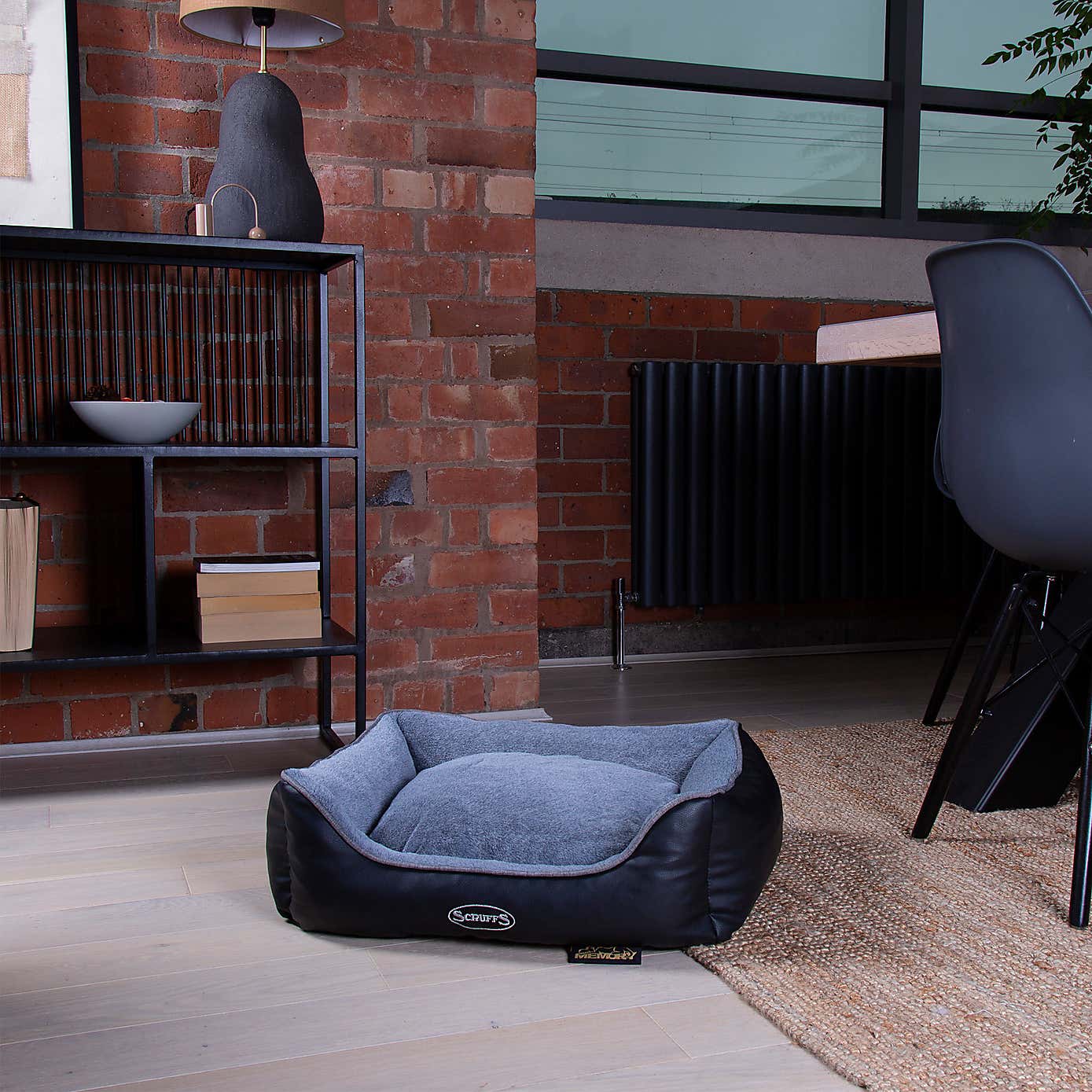 Scruffs Pet Chateau Memory Foam Orthopaedic Box Bed