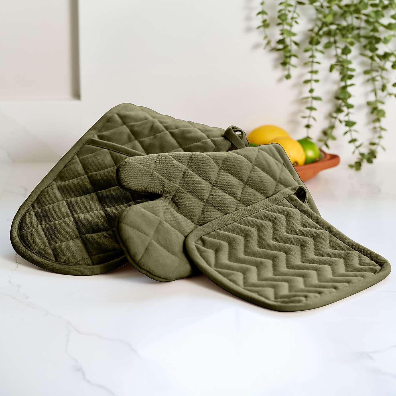 Dexam Set of 2 Love Colour Single Oven Gloves