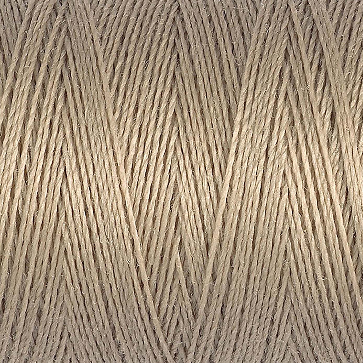 Gutermann Sew All Thread 100m Fawn (464)