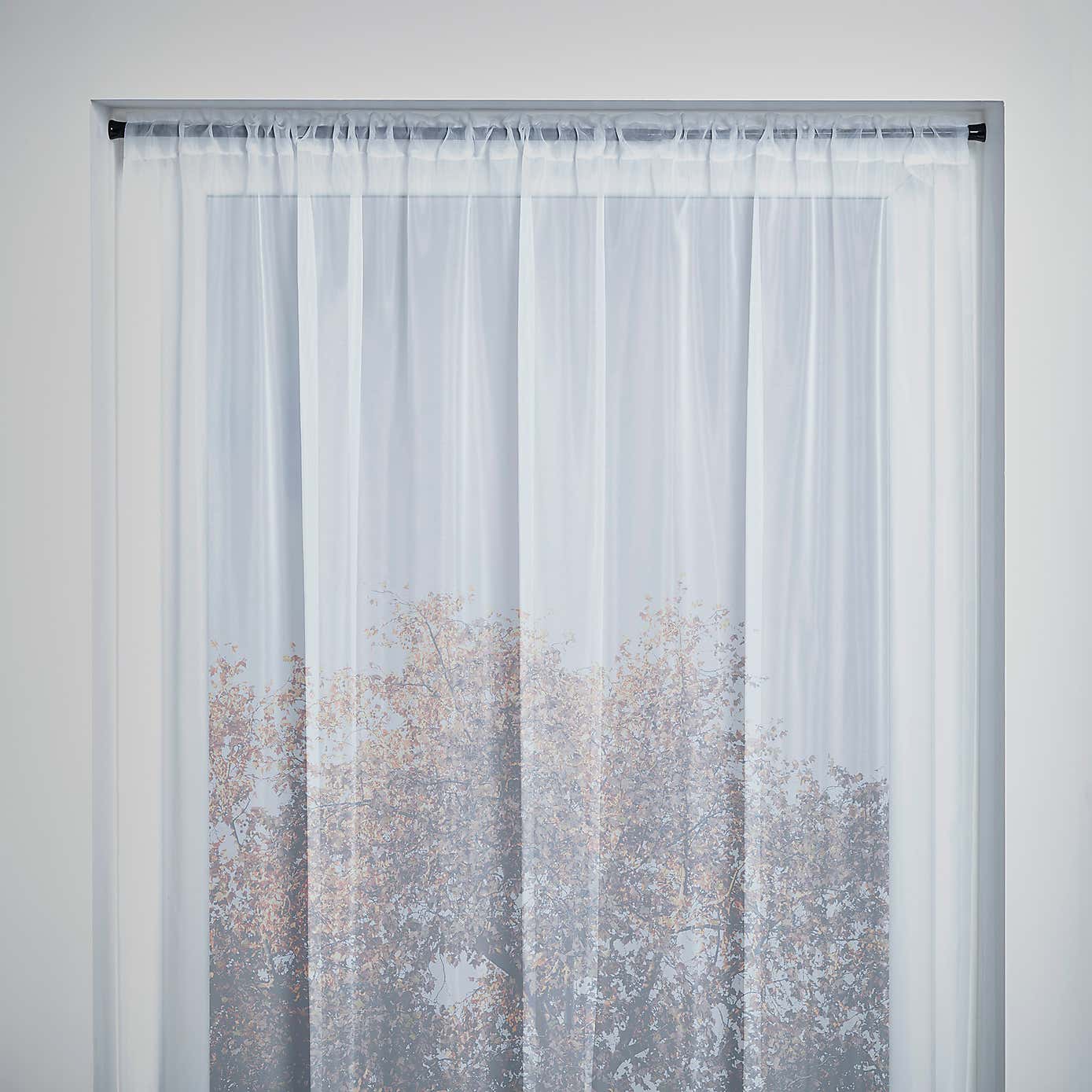 Matt Black Extendable Tension Rod