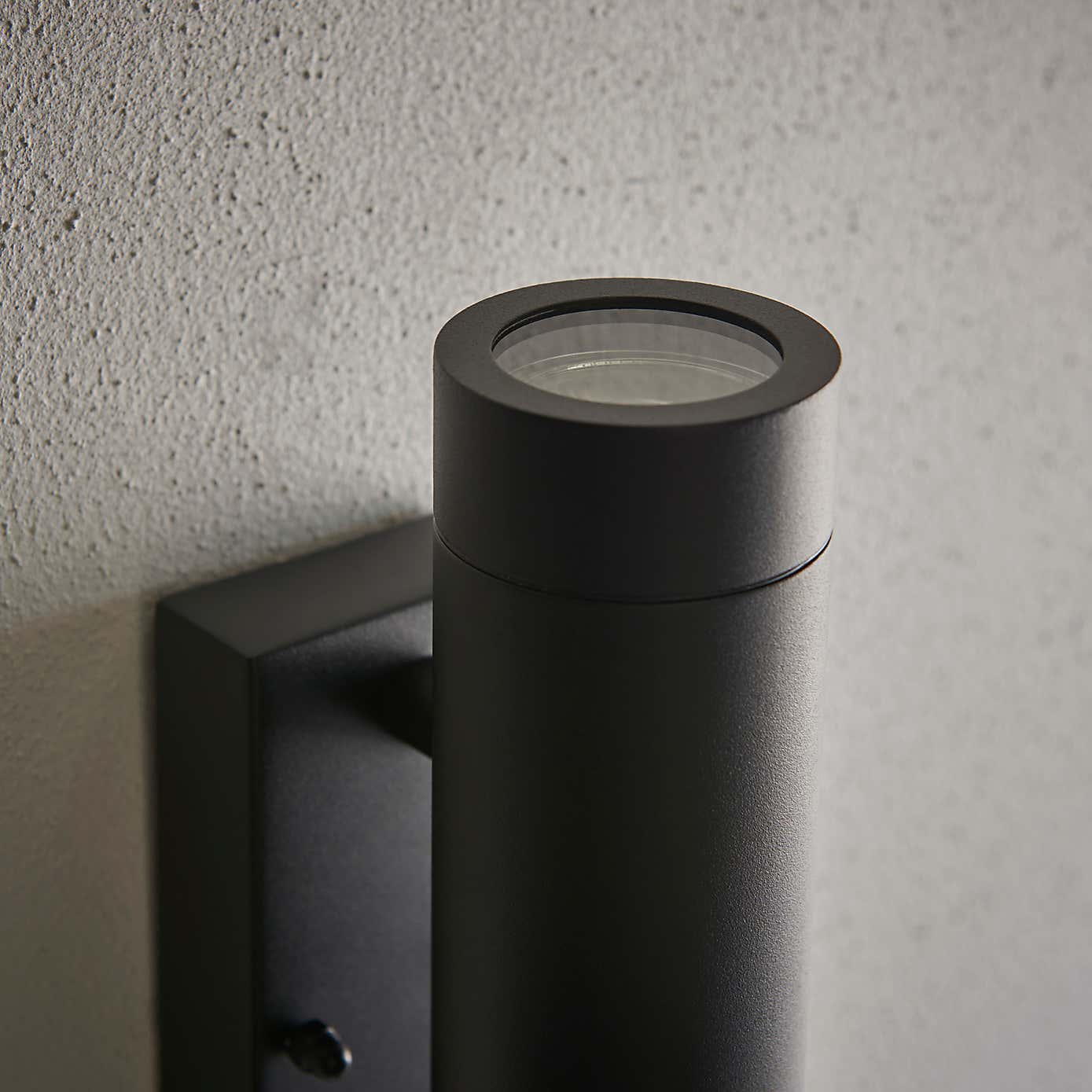 Billy PIR Sensor Outdoor Wall Light