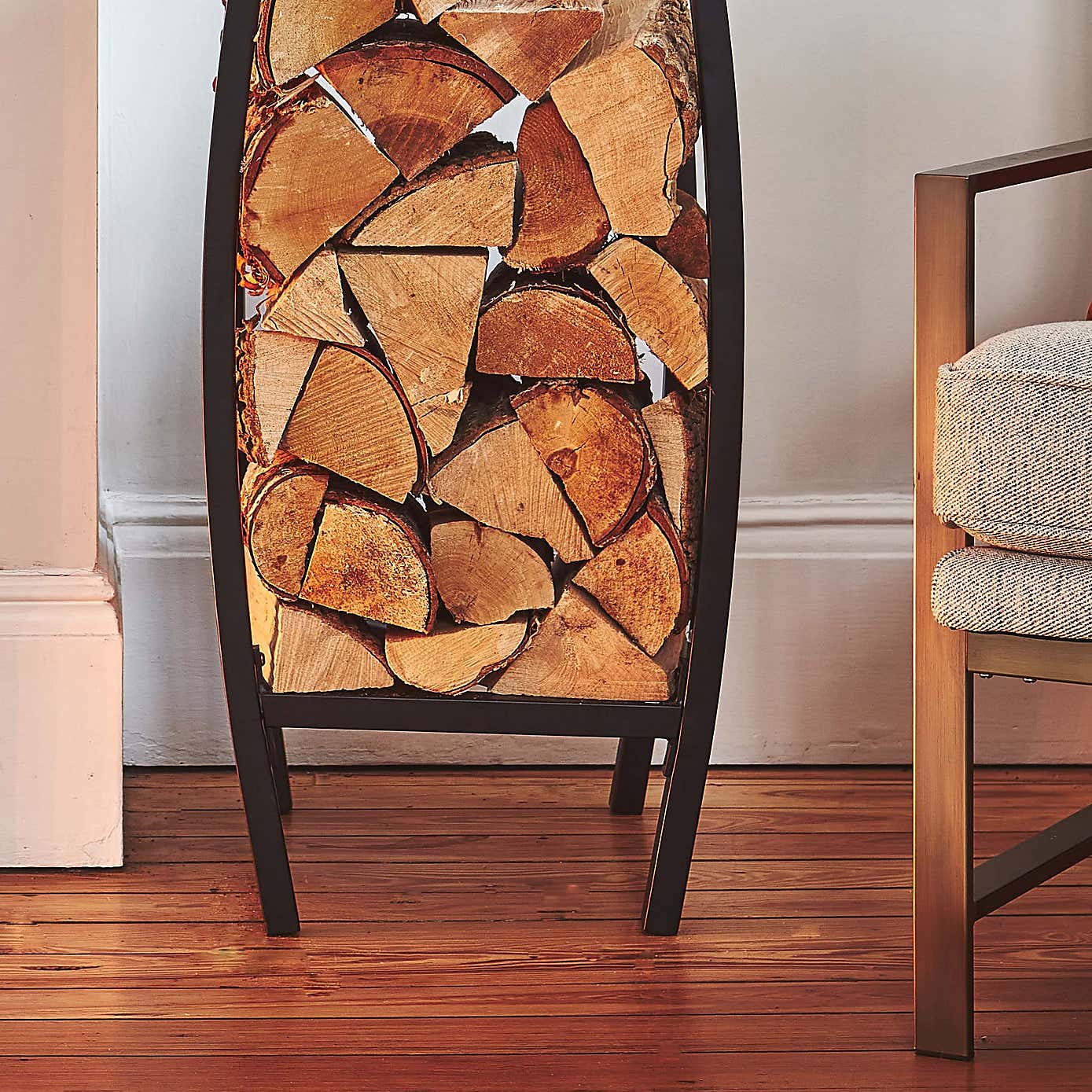 Tall Leaf Log Storage