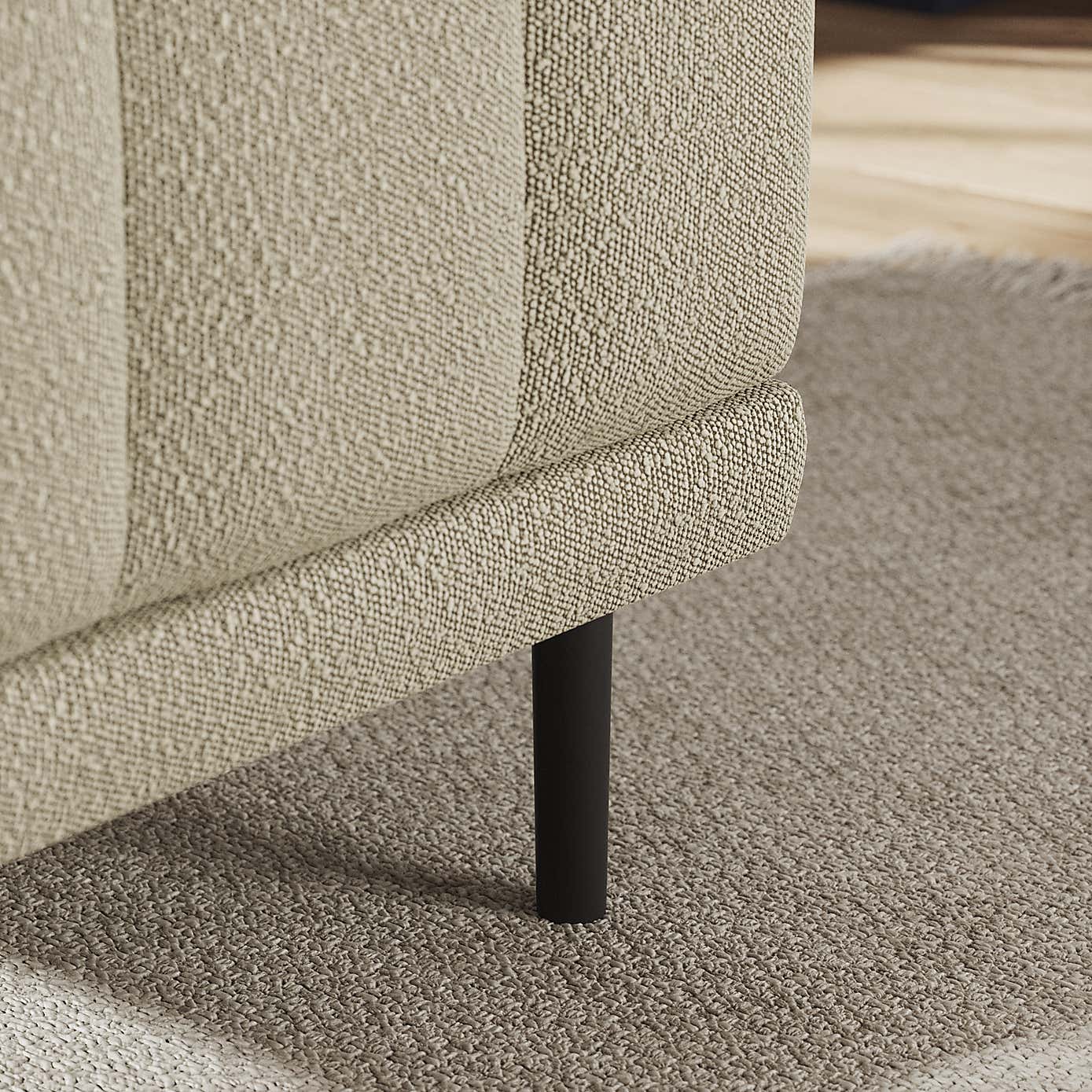 Amali Small Dining Bench, Boucle