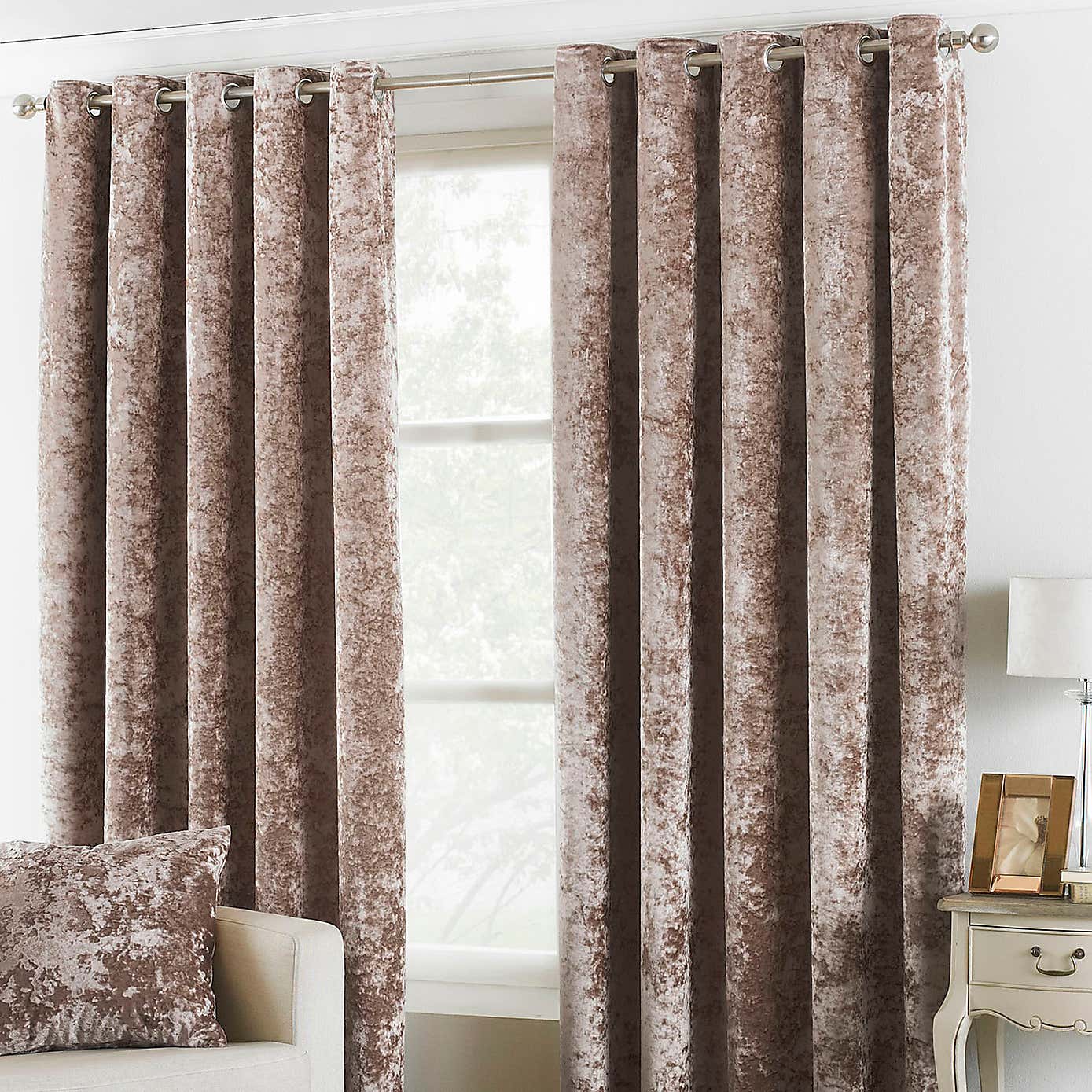 Verona Velvet Eyelet Curtains