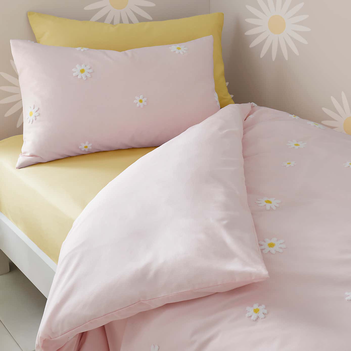 Tufted Daisy Duvet Cover & Pillowcase Set