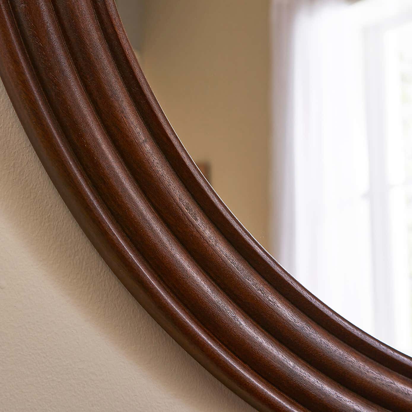 Heart and Soul Round Ribbed Wall Mirror