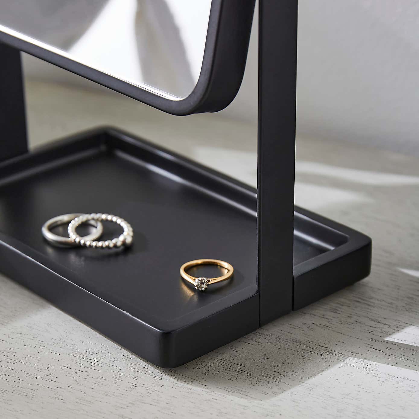 Freestanding Square Dressing Table Mirror with Tray