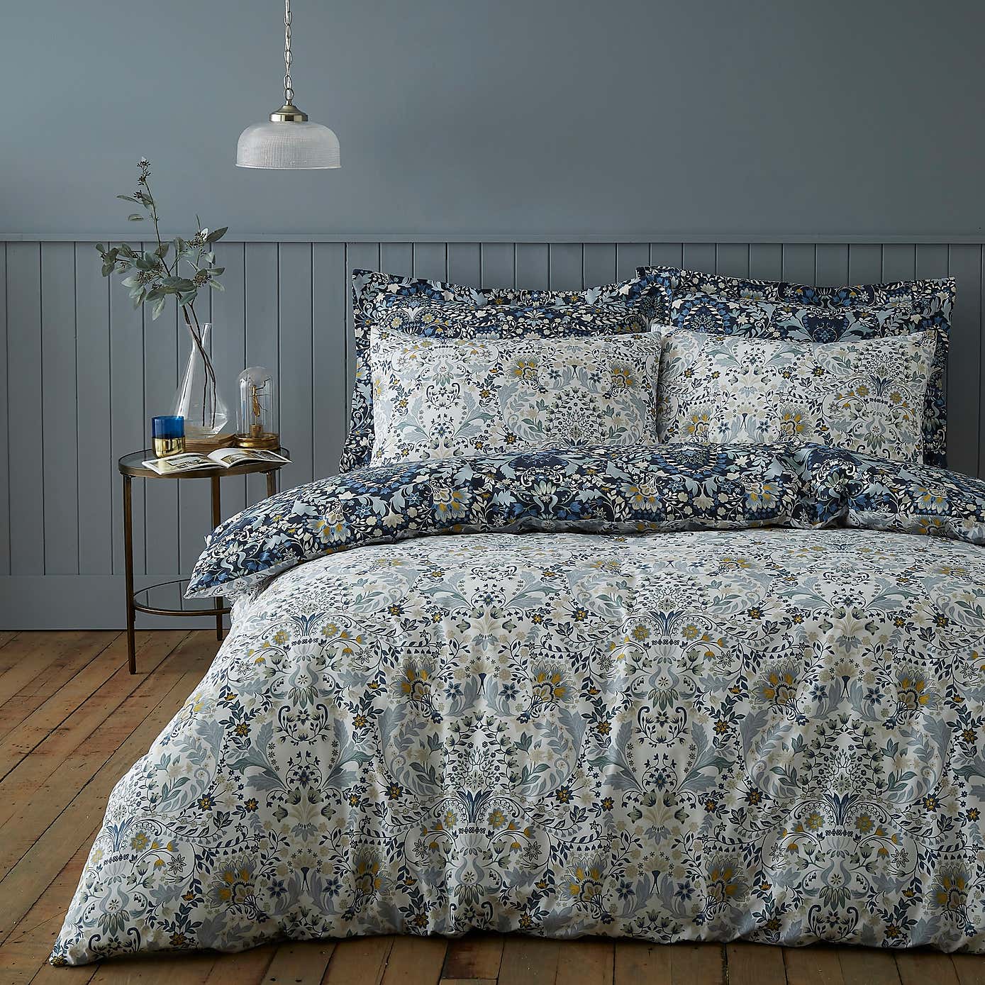 Hardwick Blue Duvet Cover and Pillowcase Set