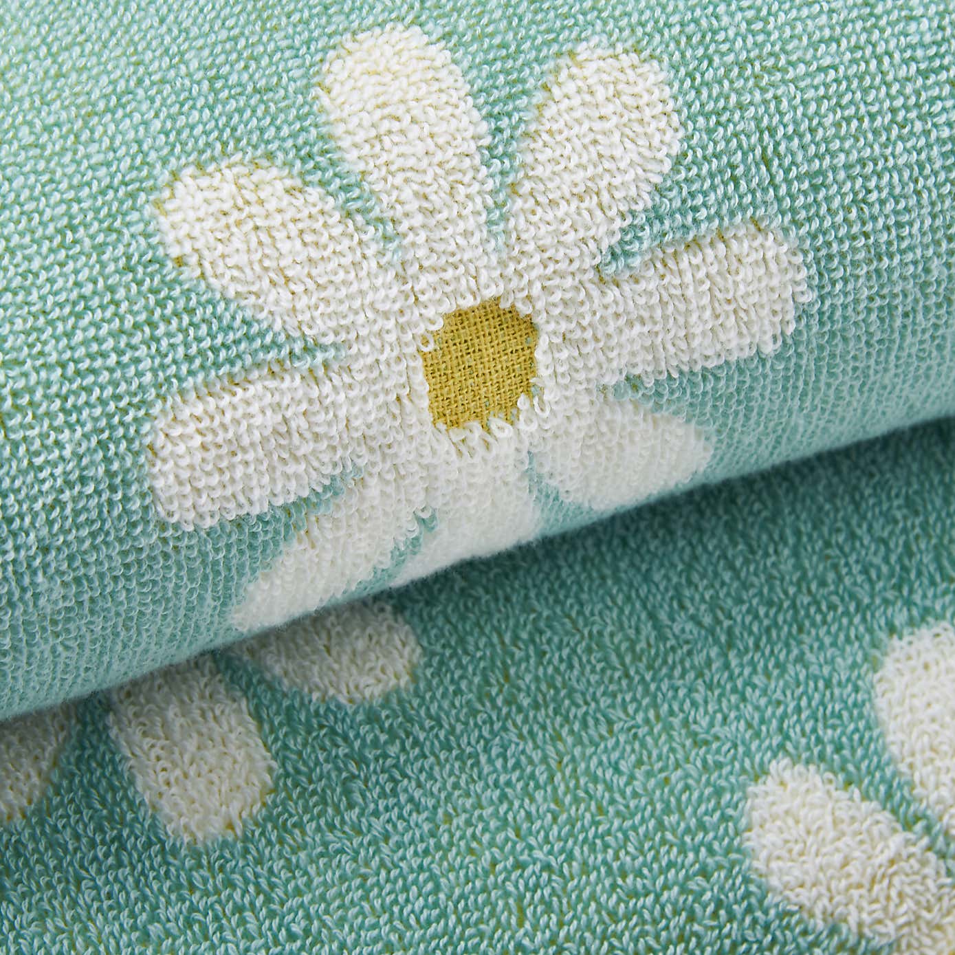 Daisy Cotton Towel