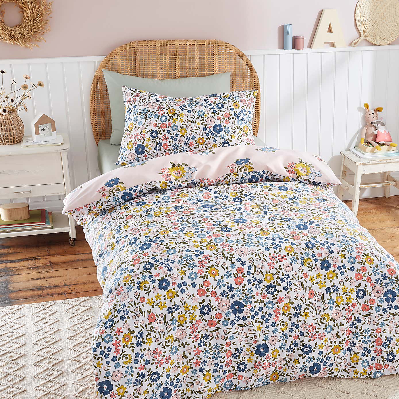 Vintage Floral Duvet Cover and Pillowcase Set