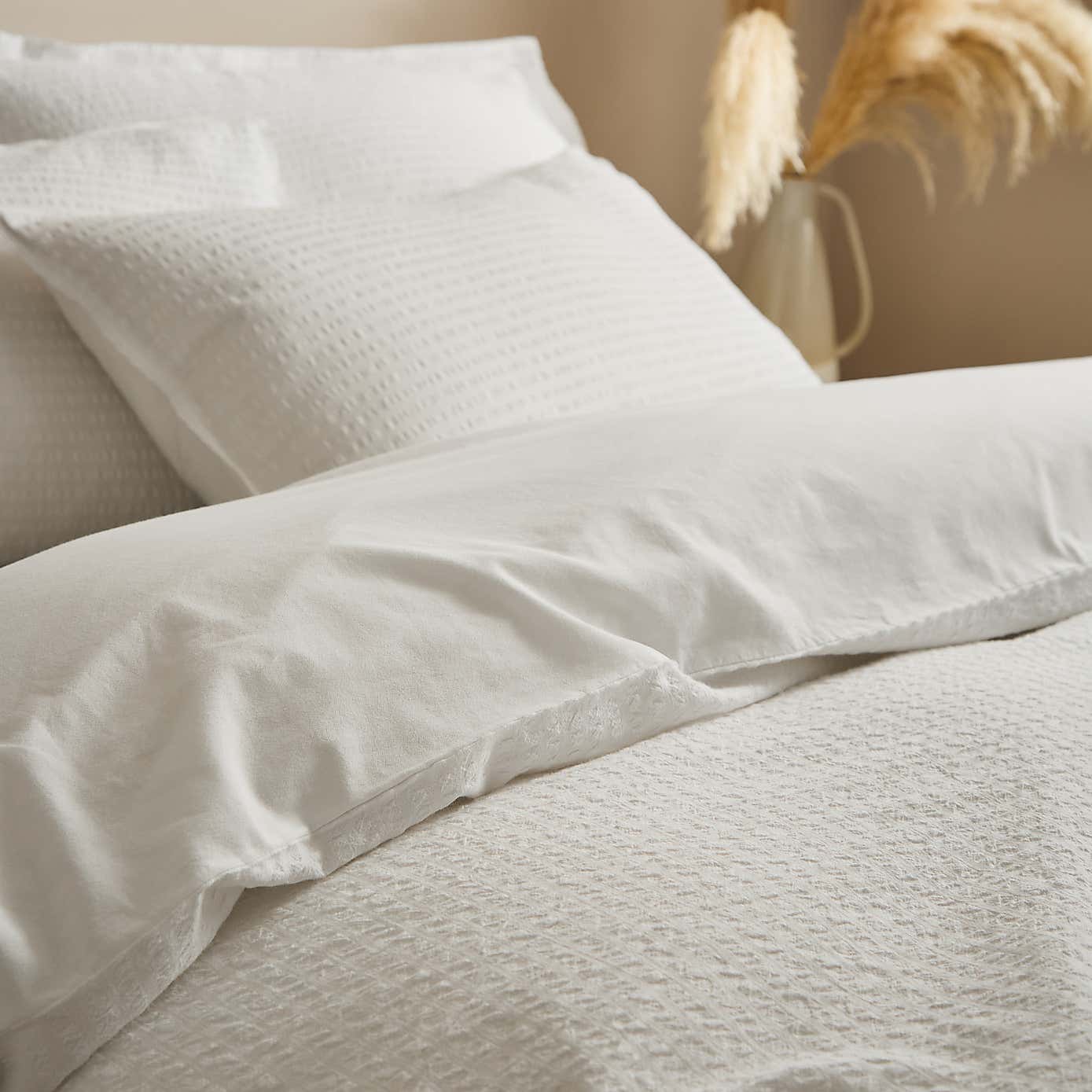 EL Seersucker Woven Cotton Duvet Cover & Pillowcase Set