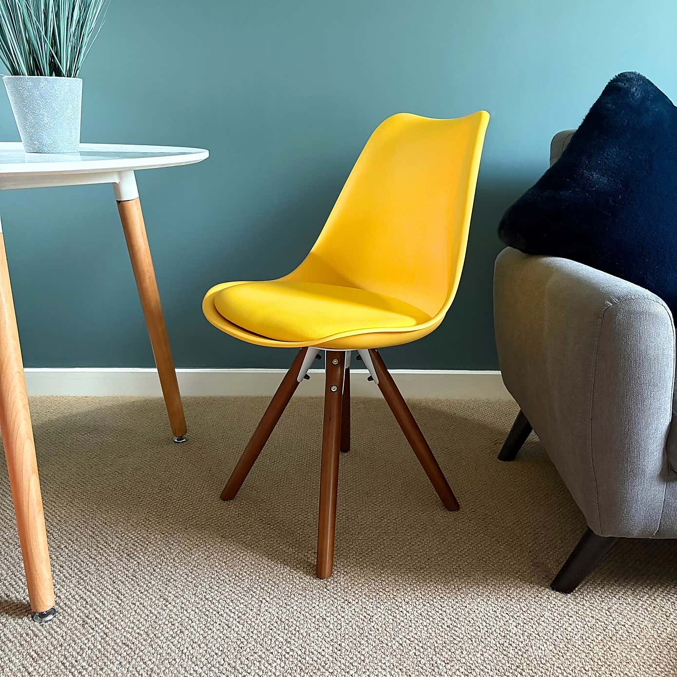 Fusion Living Soho Plastic Dining Chair with Pyramid Legs