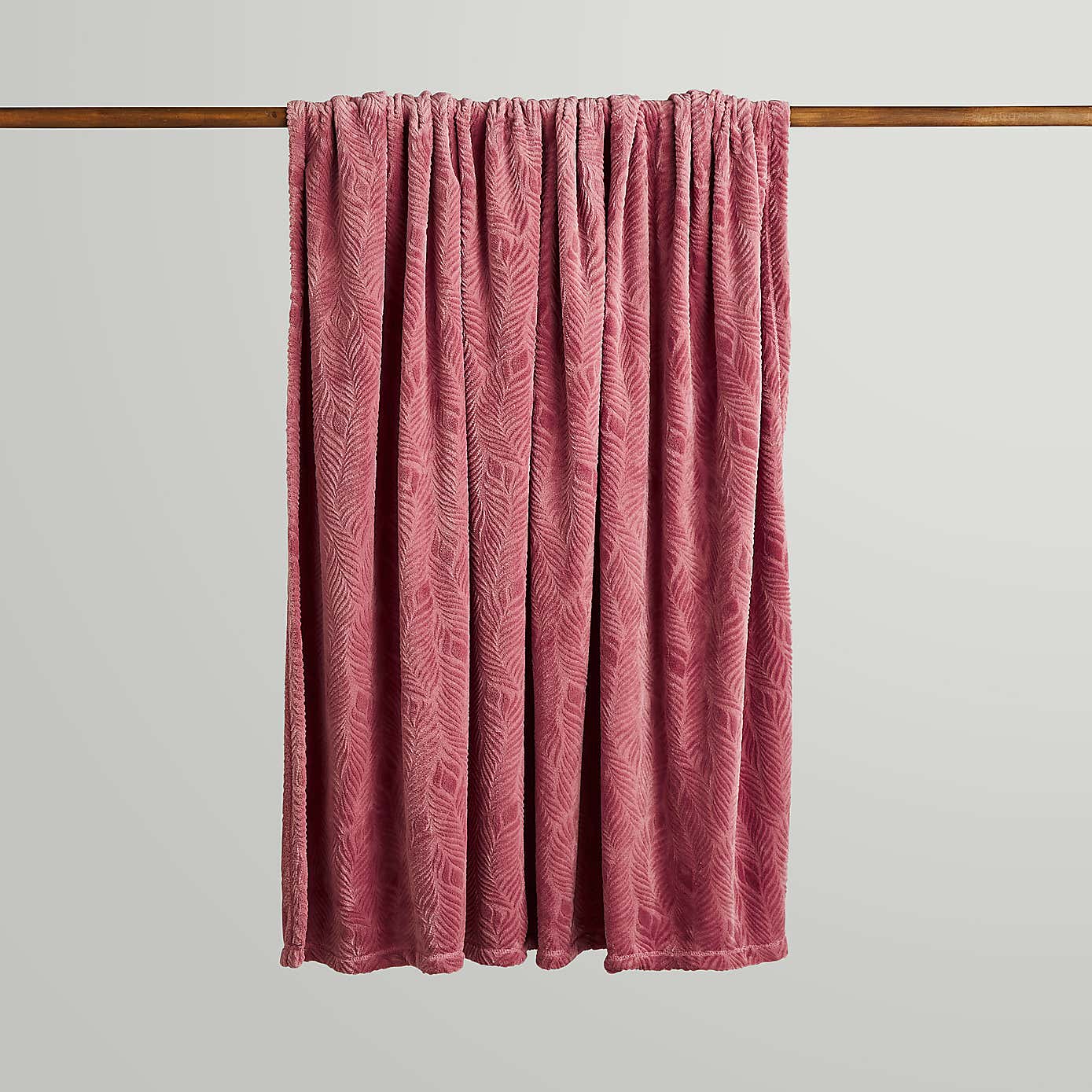 Leila Leaf Fleece Throw 130x170cm