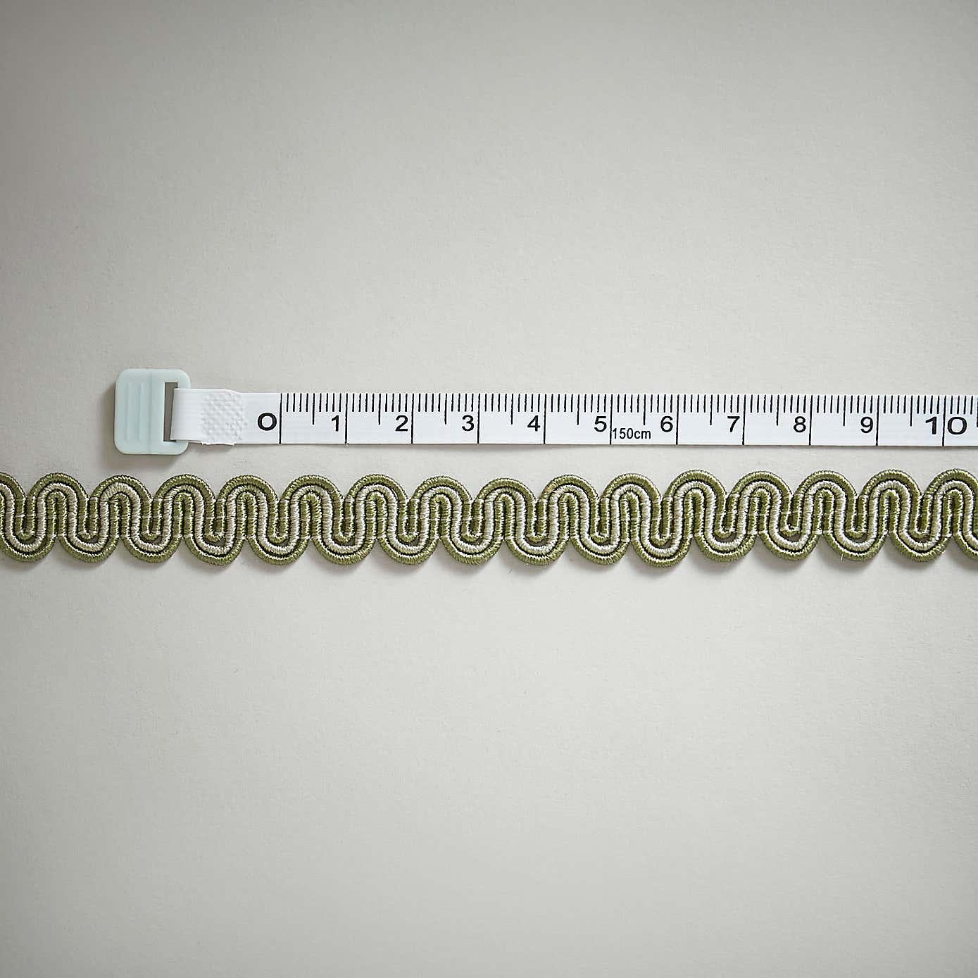 Vivaldi Scroll Braid Trimming