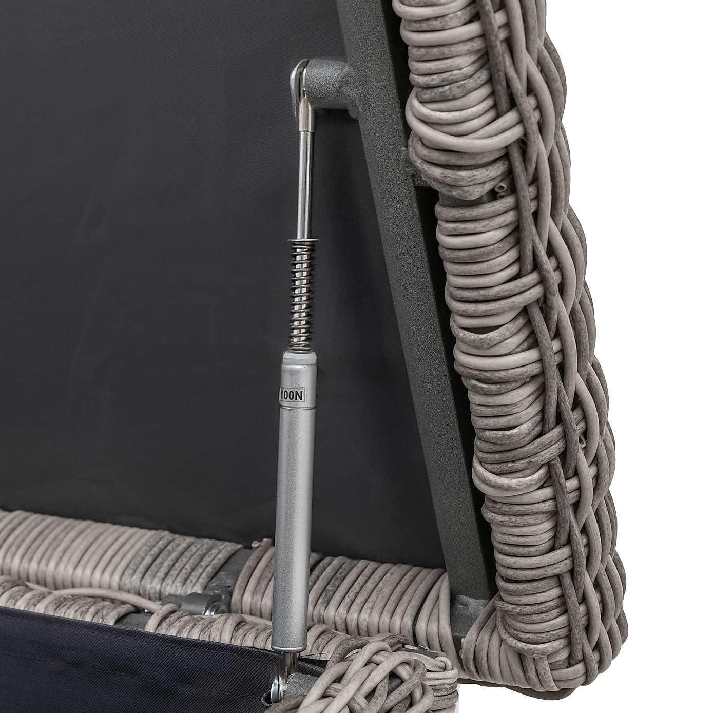 Cedar & Sage Atri Medium Garden Storage Box