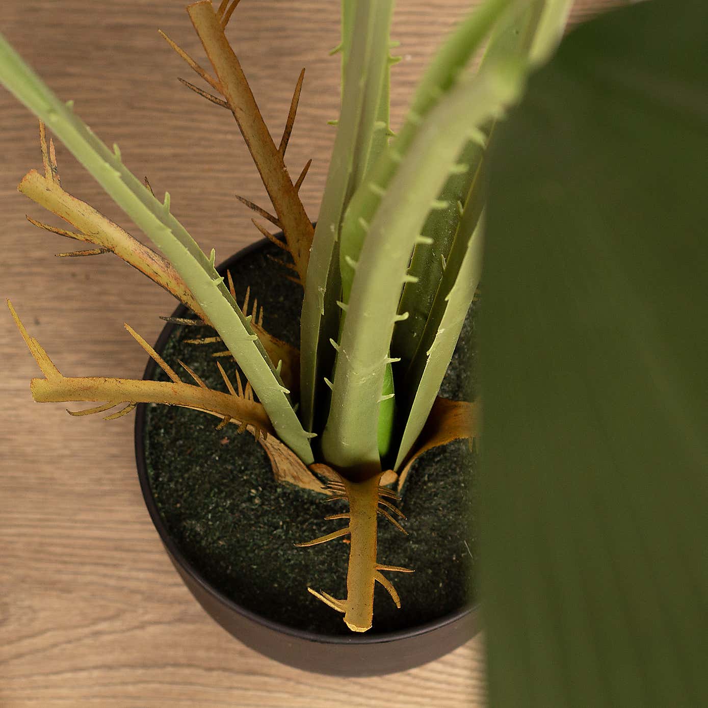 Artificial Ruffled Fan Leaf Palm Tree in Black Plant Pot