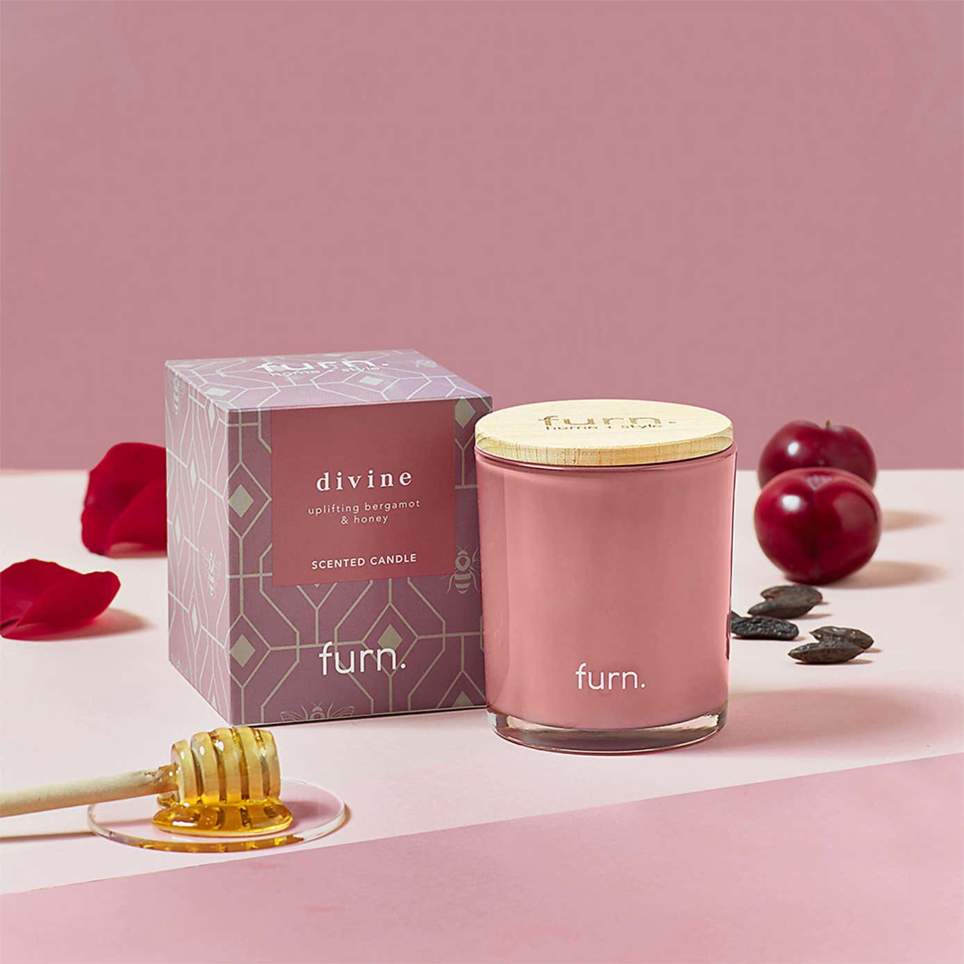 Furn. Bee Deco Divine Honey & Burgamot Candle