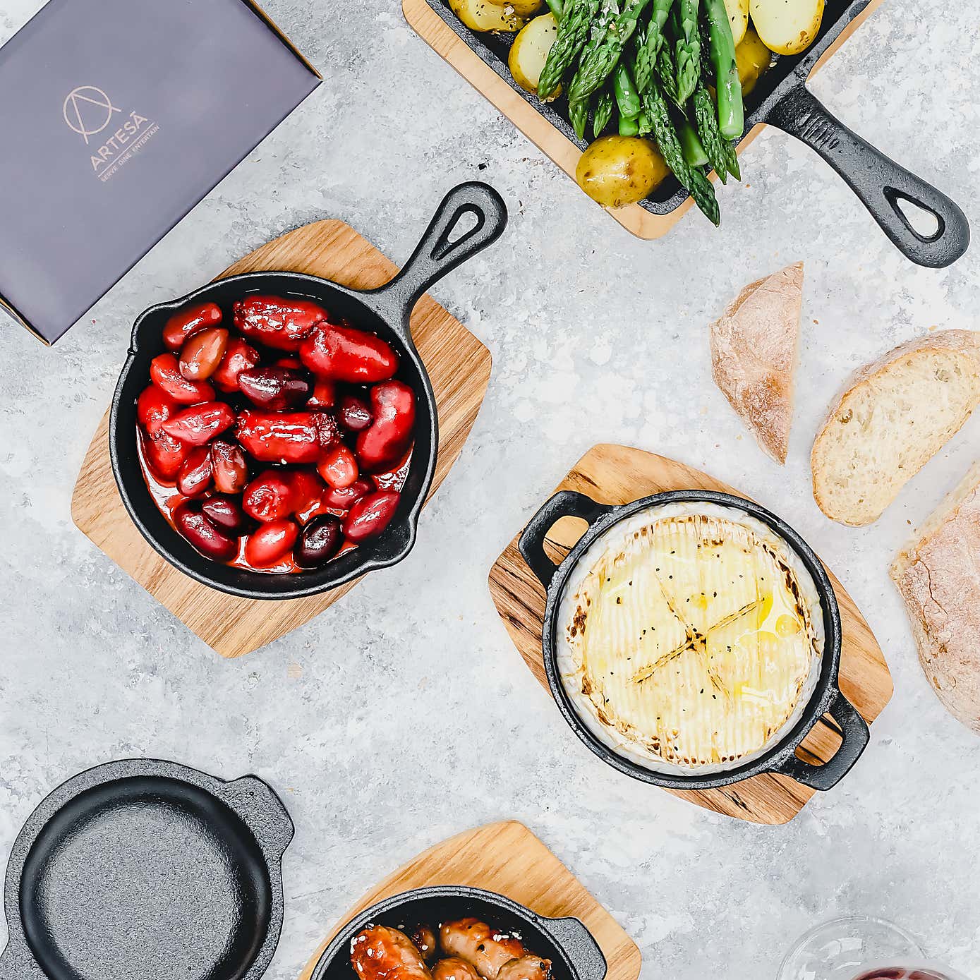 Artesà Cast Iron Mini Round Frying Pan