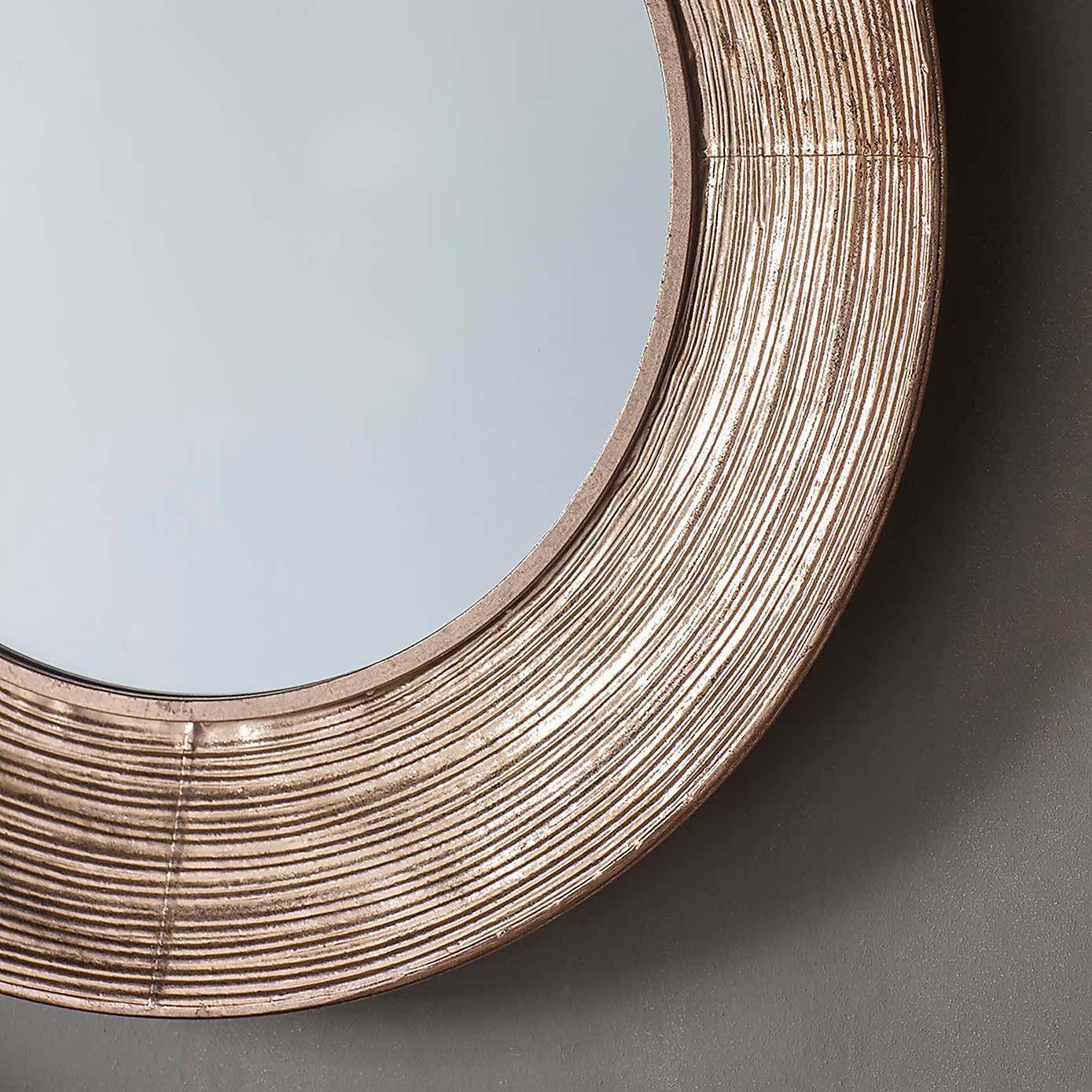 Kesh Round Wall Mirror