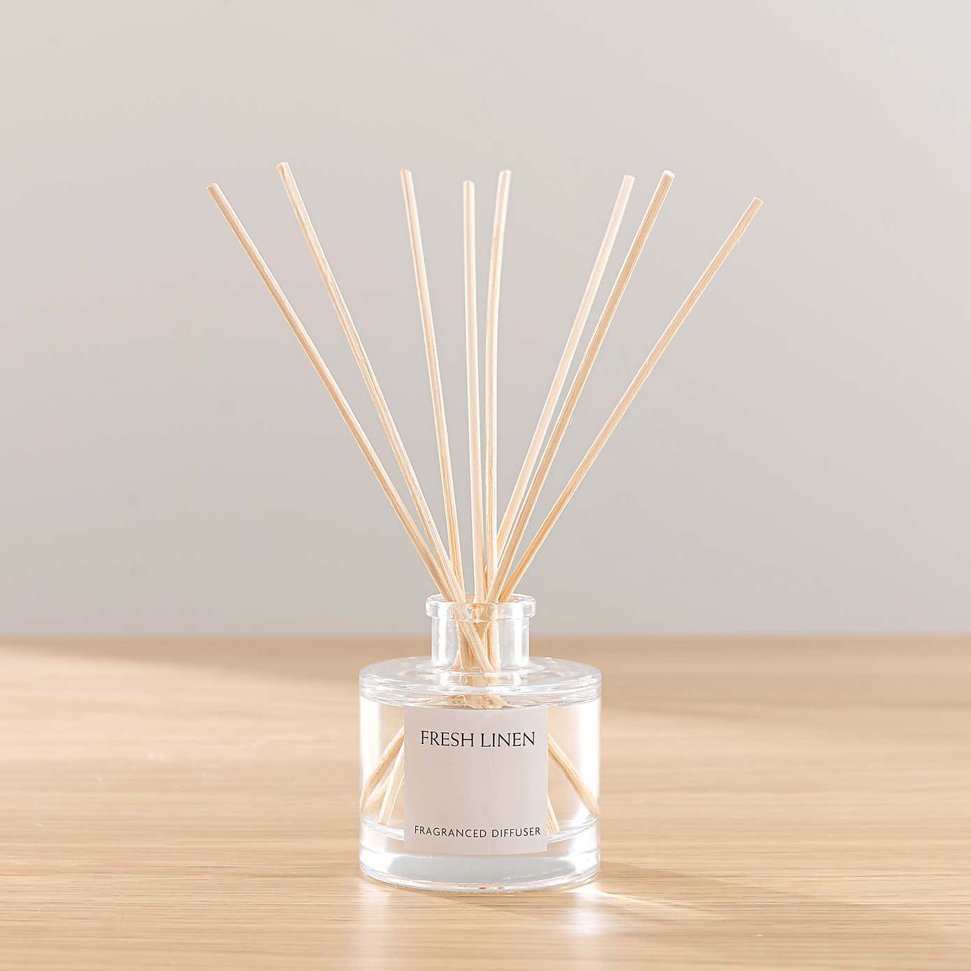 Artificial Green Hydrangea & Eucalyptus Bouquet in Ribbed Glass Vase with Fresh Linen Diffuser