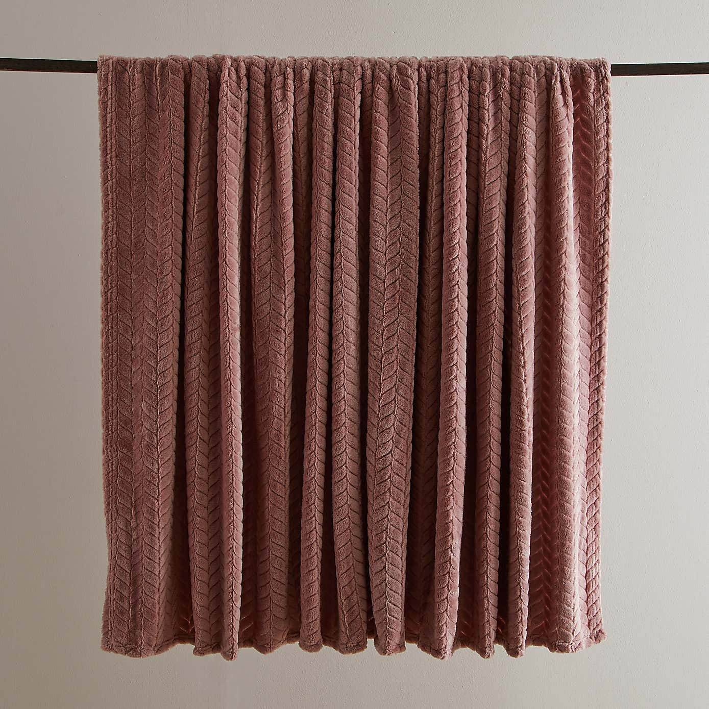 Amelia Fleece 200cm x 200cm Throw