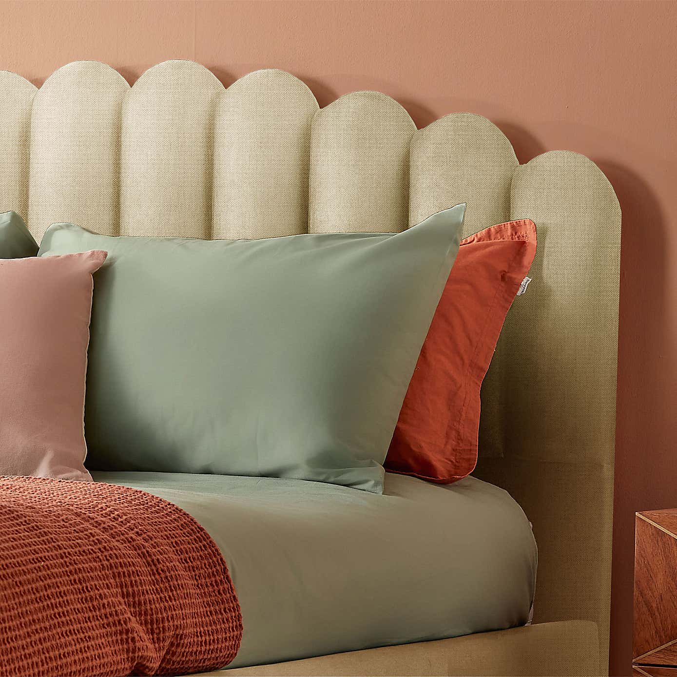 Silentnight Oriana Bed Frame, Woven