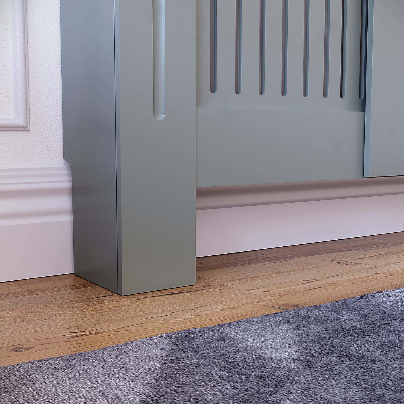 Vida Designs Chelsea Adjustable Radiator Cover